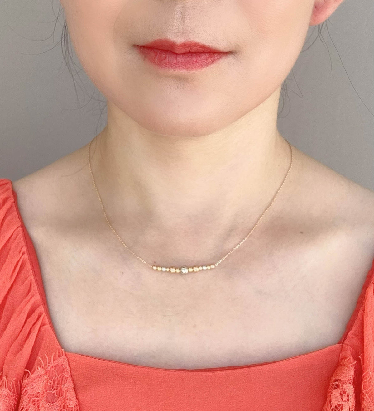 18K Gold Necklace with Tri-Color Movable Beads R4641 Aurora Designer