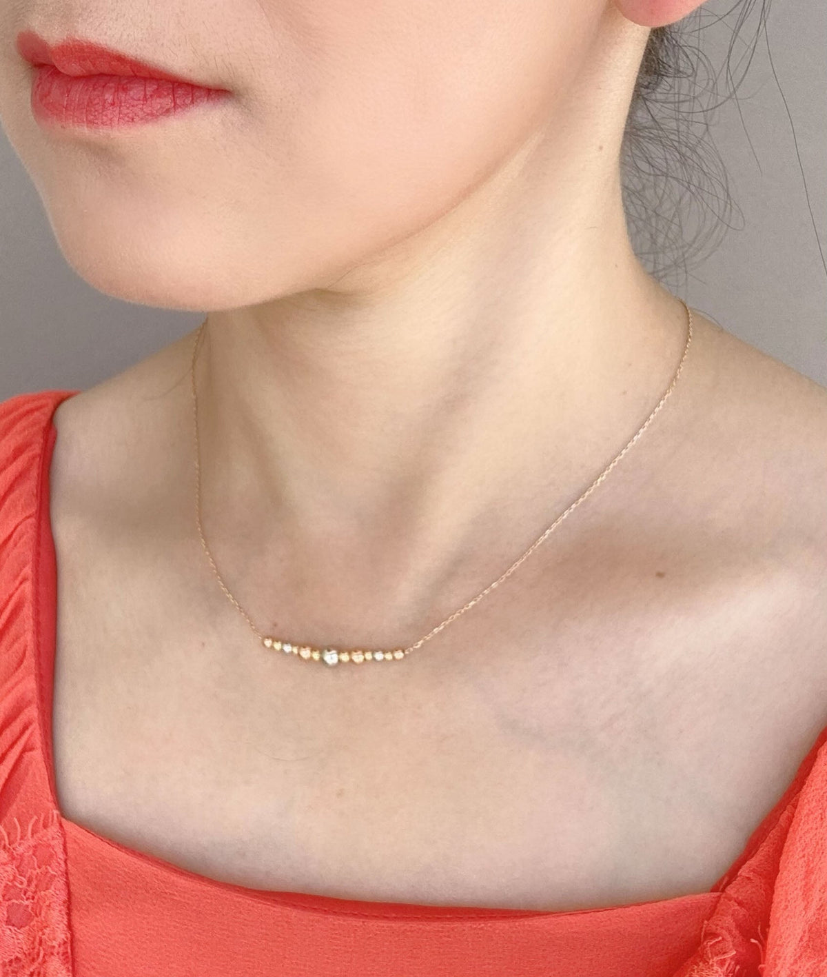 18K Gold Necklace with Tri-Color Movable Beads R4641 Aurora Designer
