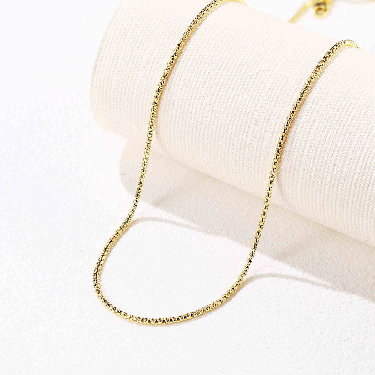 18K Gold Box Chain Necklace 21.5" Fully Adjustable with Sliding Bead 4g+ R4667 Aurora Designer