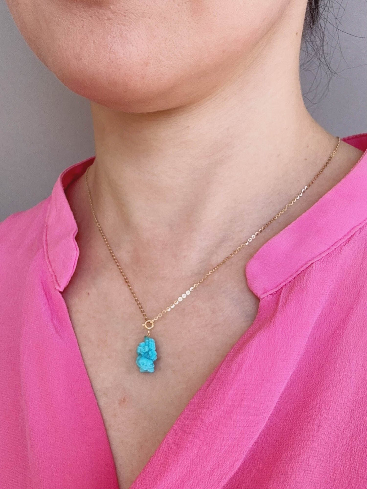 Hand Carved Turquoise Skulls Skull Pendant with 18K Gold Spring Ring Bail R4670 Aurora Designer