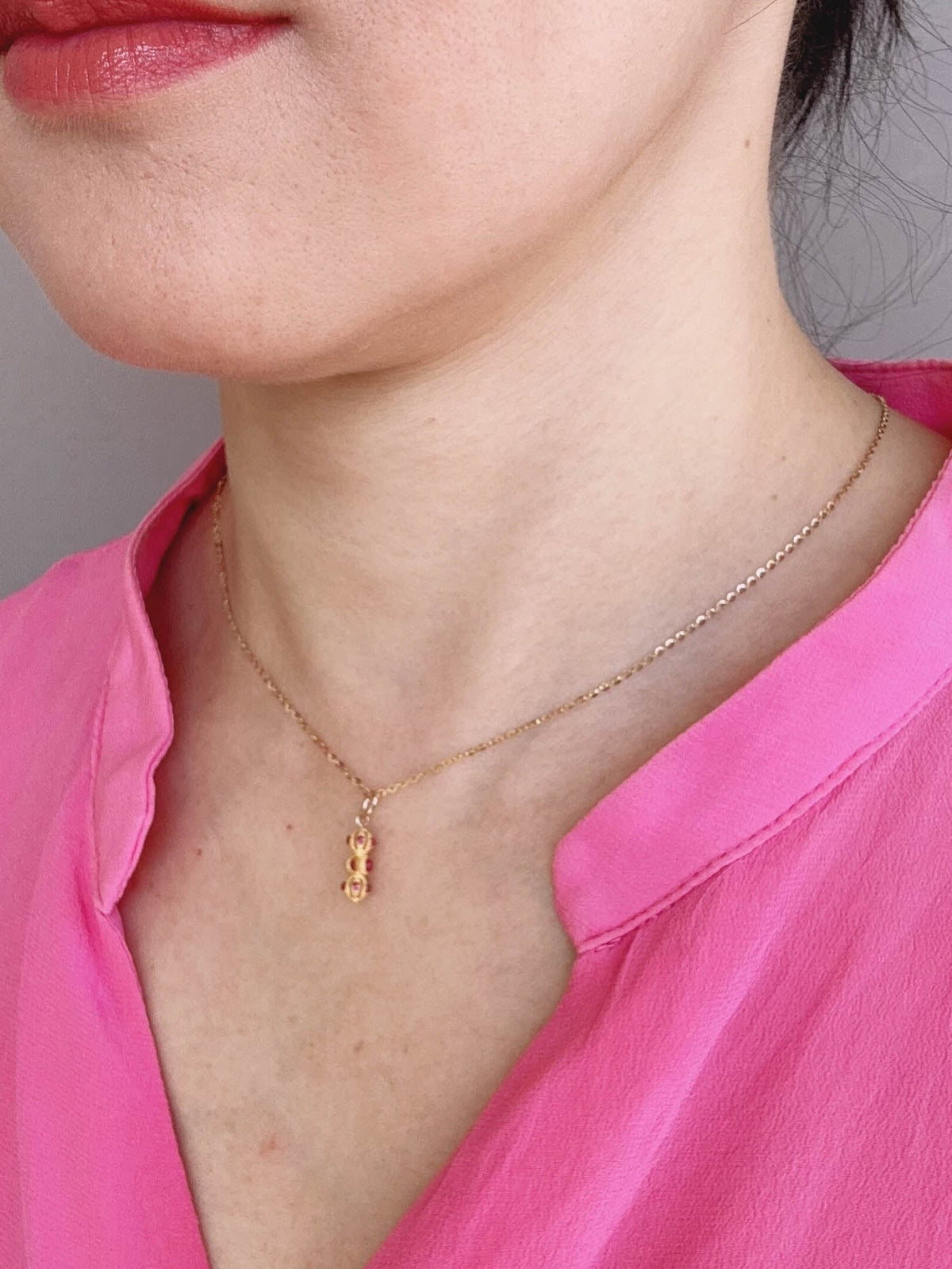 18K Gold Mini Vajra Charm Pendant with Red Garnet R4676 Aurora Designer