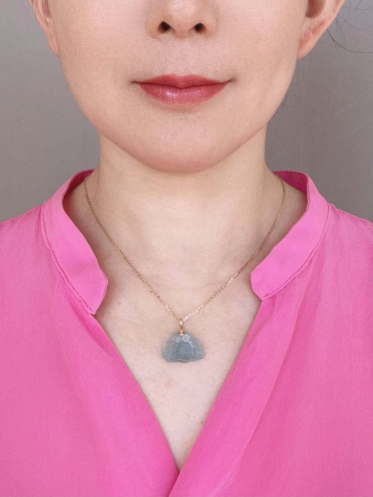 Aquamarine Carving Lotus Flower Pendant with 18K Gold Bail Carved R4677 Aurora Designer