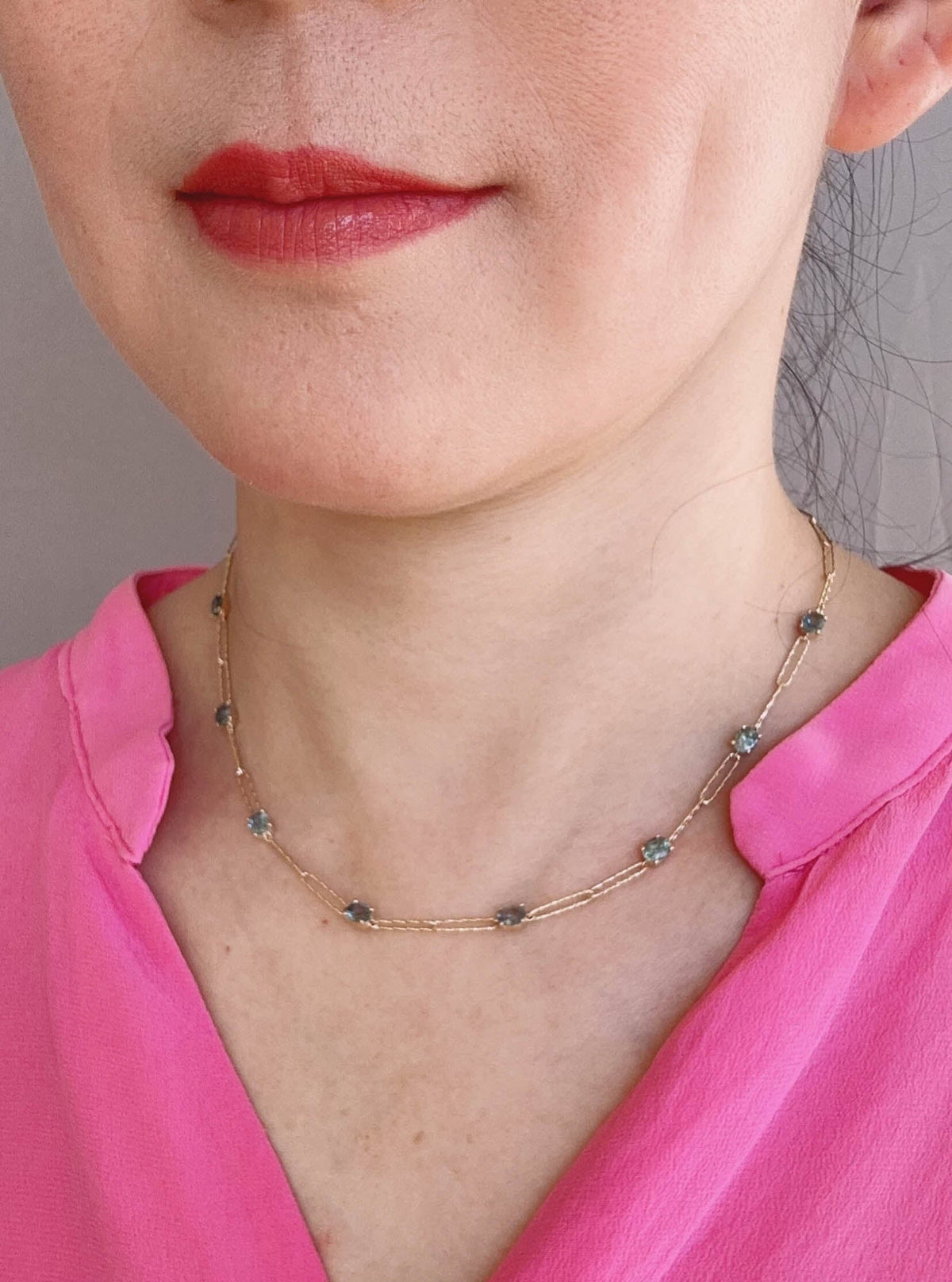 14K Gold Montana Sapphire Station Necklace 18" Sparkly Paperclip Chain Links Adjustable R4688 Aurora Designer