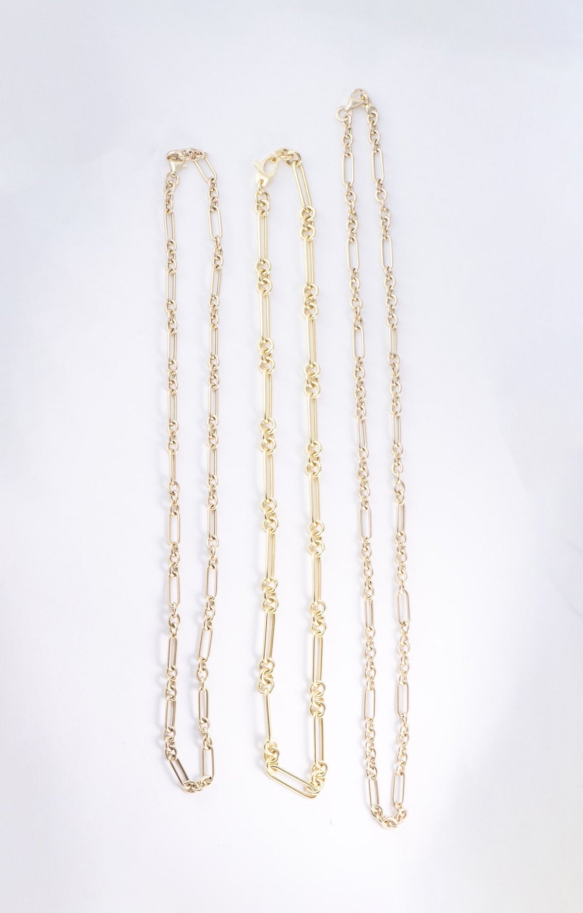 14K Gold Trombone Link Chain Necklace 16" Small and Long Links Paperclip R4693 Aurora Designer