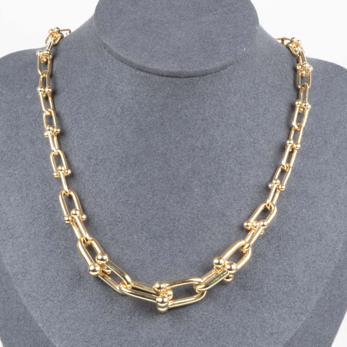 18K Gold Graduate Size Horseshoe Link Chain Necklace 25g Designer Style Chunky R4694 Aurora Designer