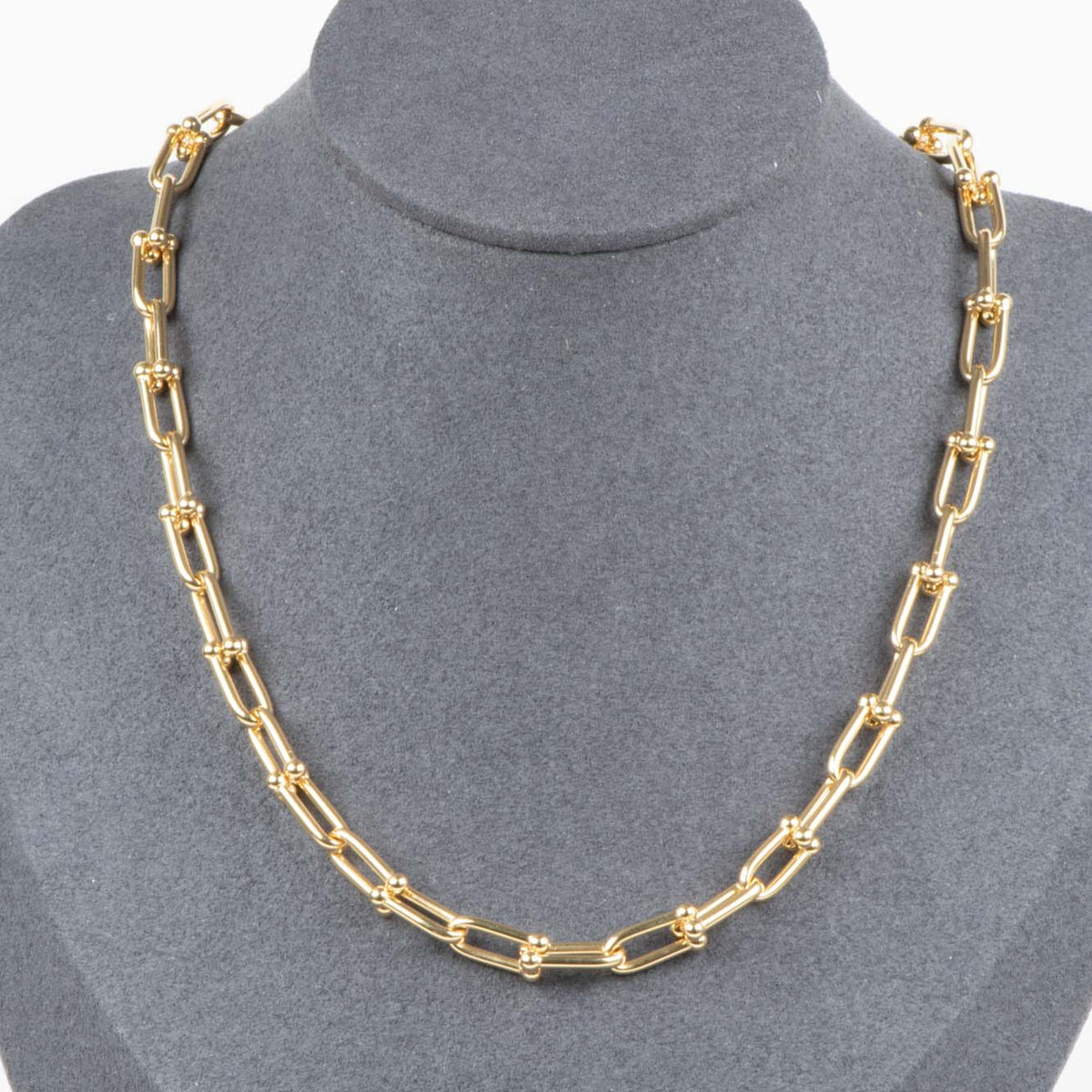 18K Gold Horseshoe Link Chain Necklace 18g+ Designer Style R4695 Aurora Designer