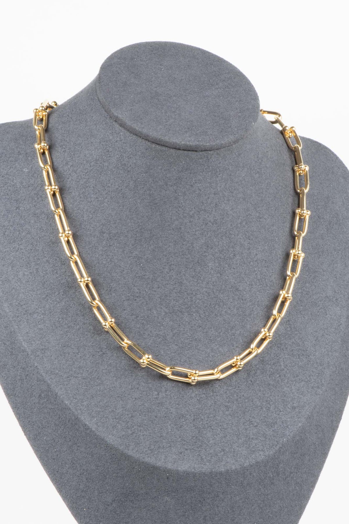 18K Gold Horseshoe Link Chain Necklace 18g+ Designer Style R4695 Aurora Designer
