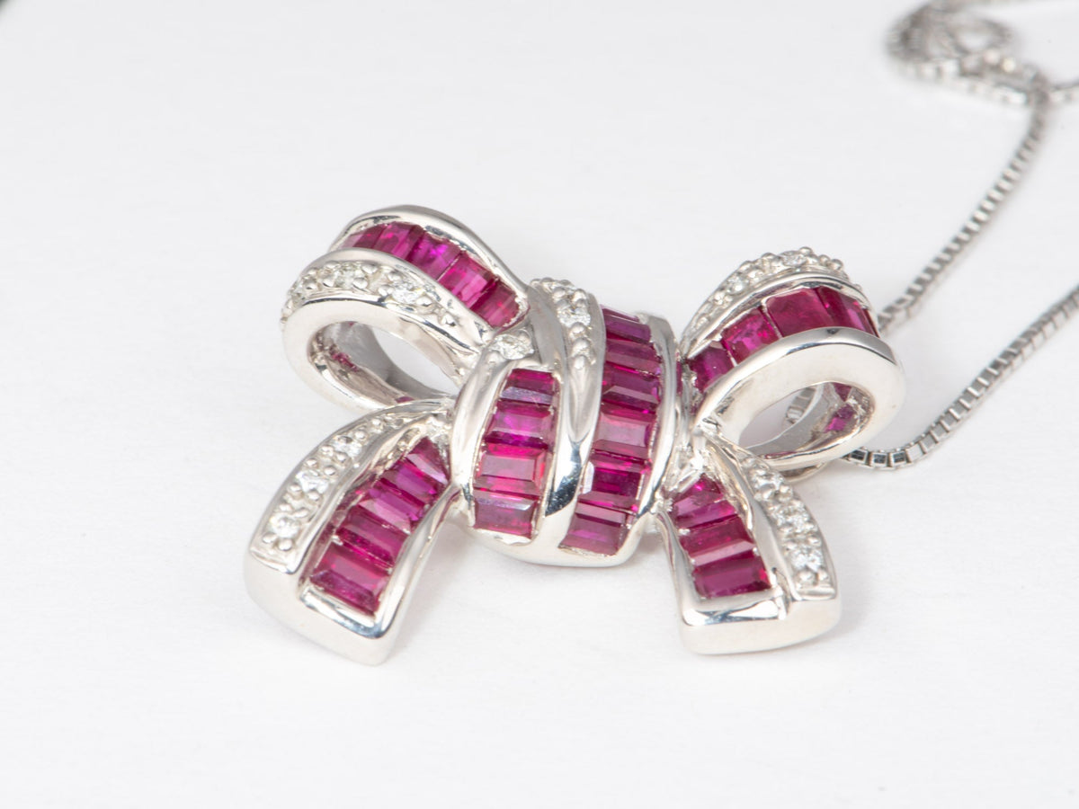 18K White Gold Baguette Ruby and Diamond Ribbon Bow Pendant with Necklace Chain R4739 Aurora Designer