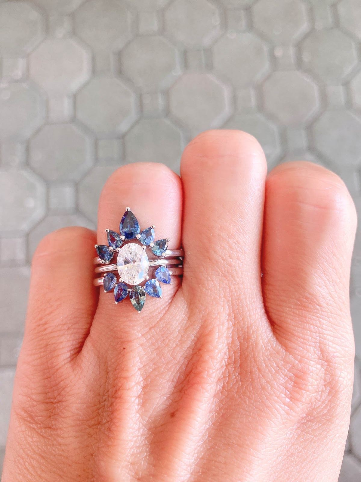 1ct Oval Moissanite Engagement Ring 14K 18K Gold Platinum PT950 8*6mm 4-Prong Solitaire AD1790 Aurora Designer