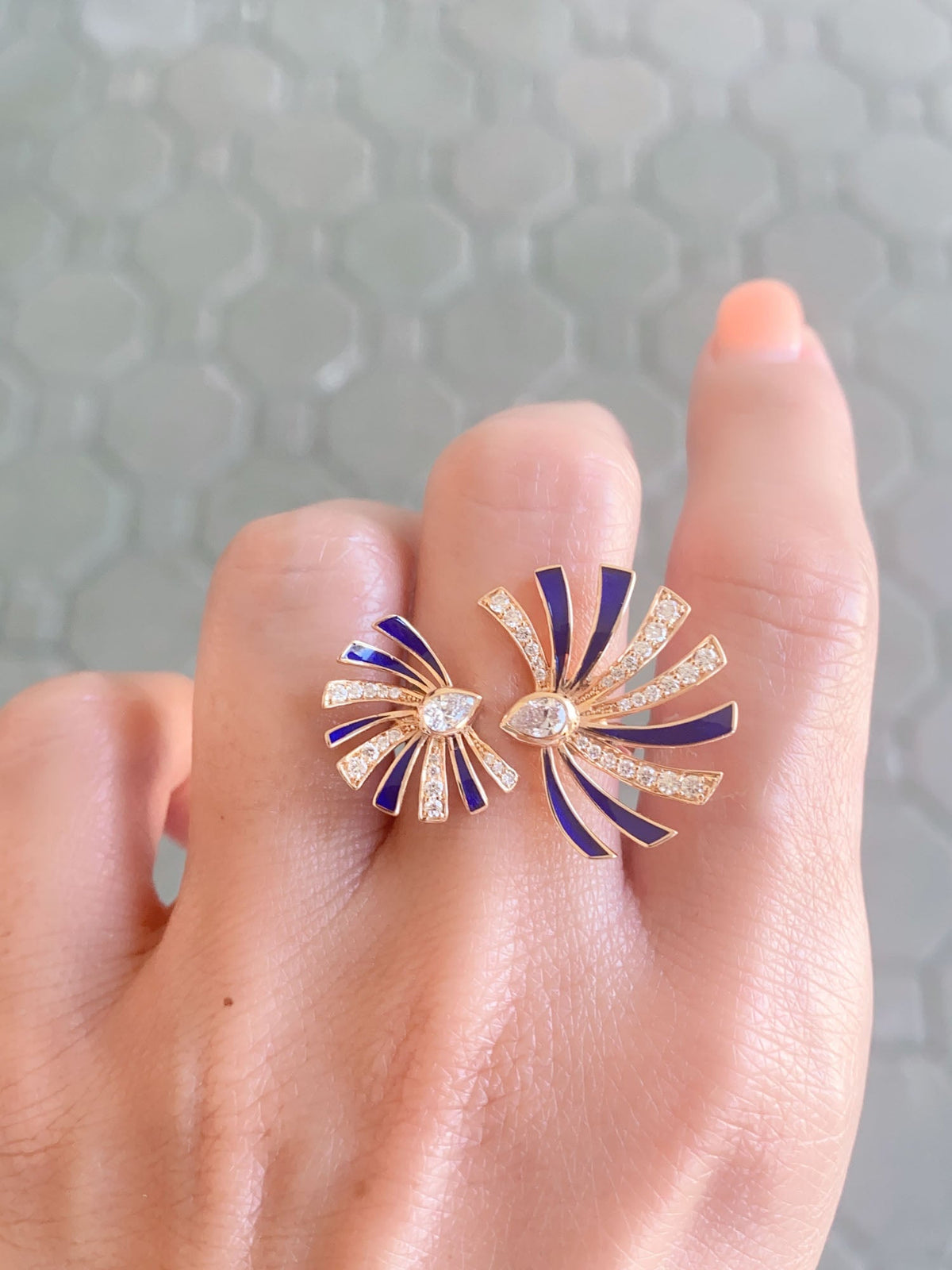 Heavy 18K Gold Open End Fan Ring with Natural Diamond and Blue Enamel Accent 9.8g 0.77ctw diamond R6547 Aurora Designer