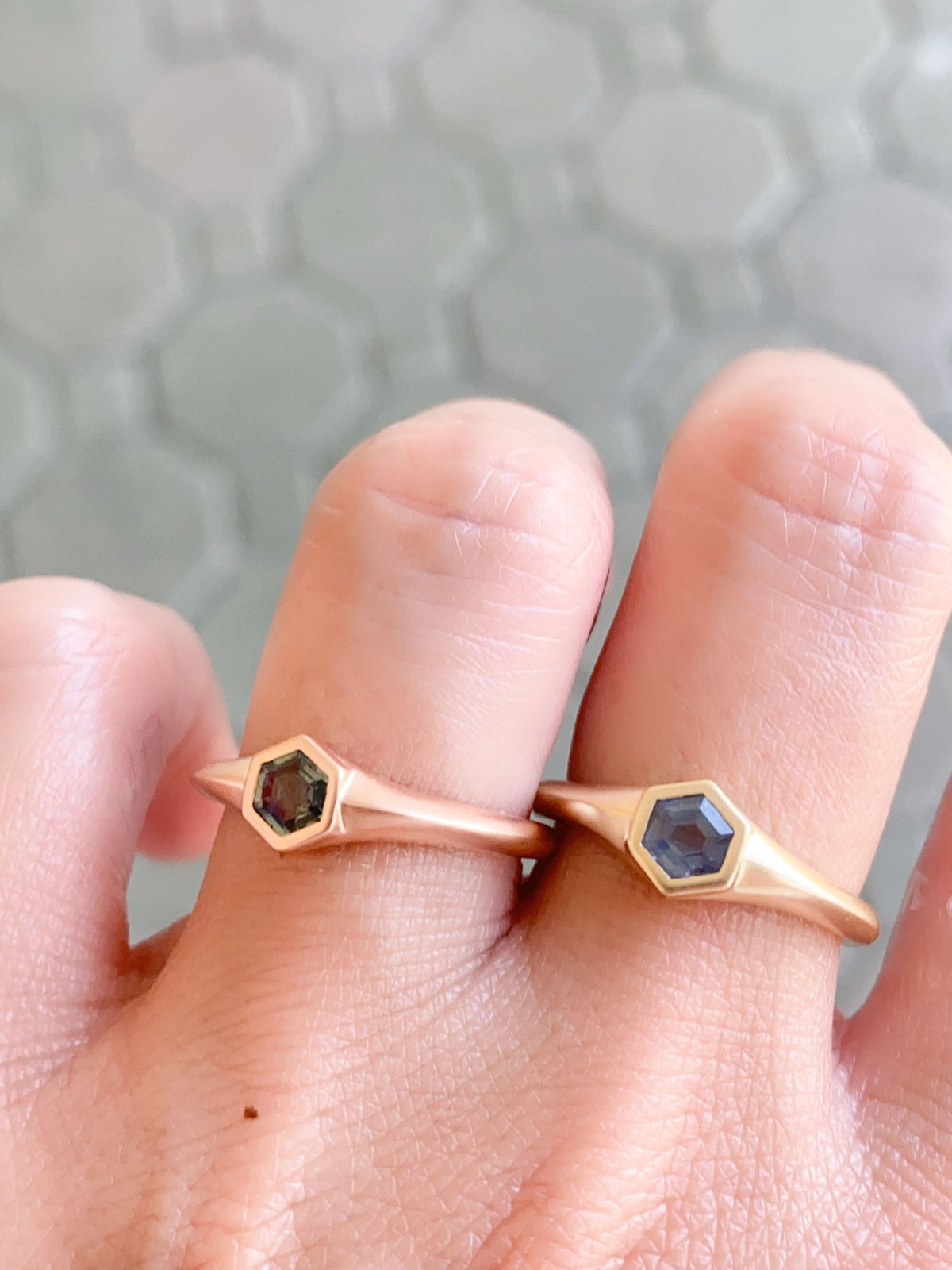 Hexagon Montana Sapphire Bezel Set Signet Ring 14K Gold R6555 Aurora Designer