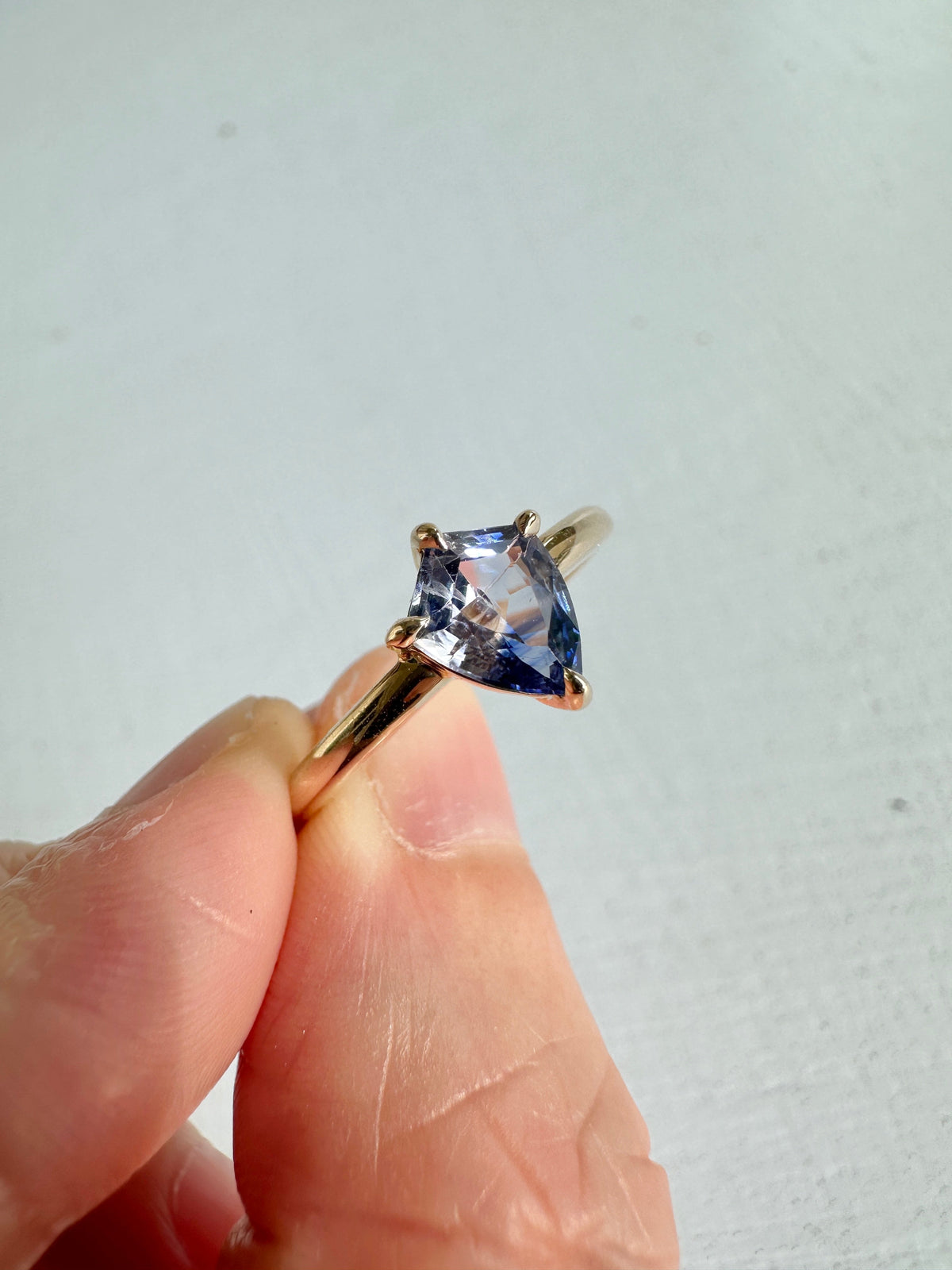 Shield Shape Unique Bi-Color Sapphire Ring 14K Gold R6558 Aurora Designer