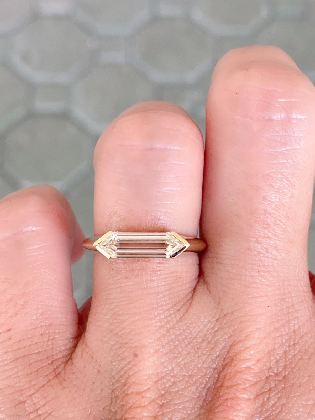 1.61ct Elongated Hexagon Lab Diamond Signet Engagement Ring 14K Gold IGI Certificate R6575 Aurora Designer