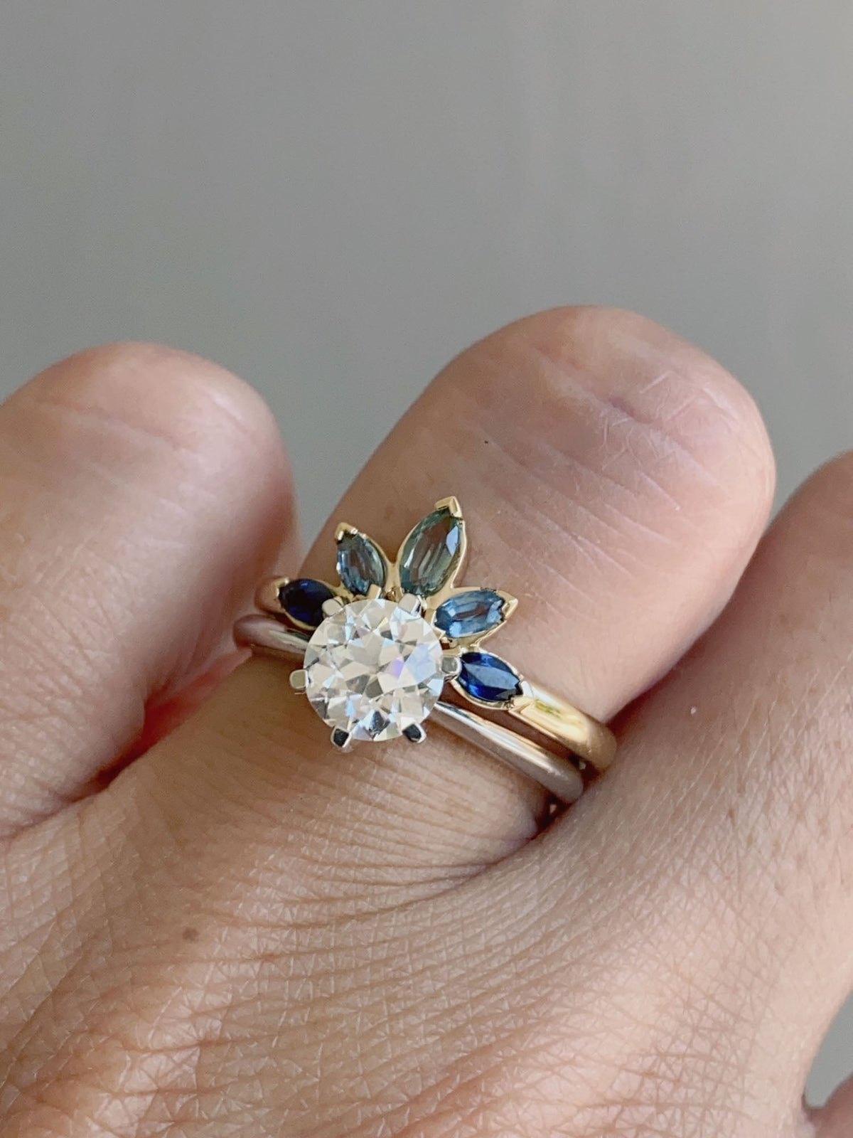 Ombre Color Montana Sapphire Crown Wedding Band 14K Gold R6603 Aurora Designer