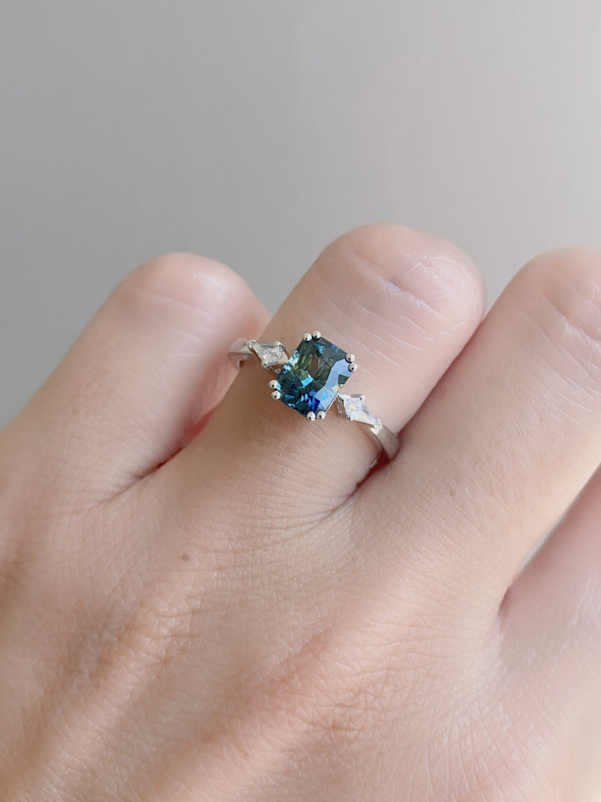 1.48ct Teal Sapphire with Kite Diamonds Engagement Ring 14K White Gold R6615 Aurora Designer