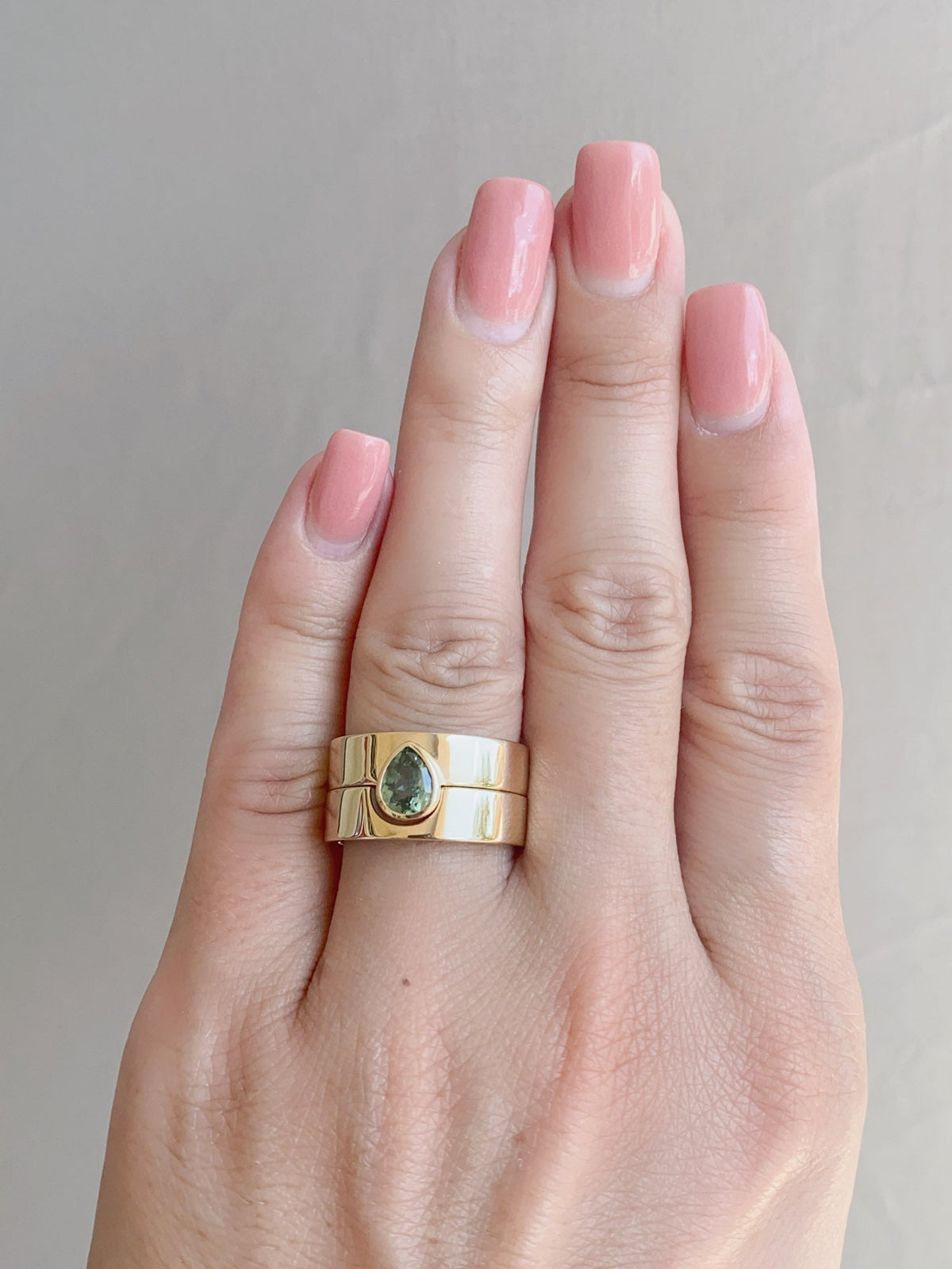 1.13ct Green Sapphire Bezel Set Wide Band Bridal Set 14K Gold 11.68g R6623 Aurora Designer