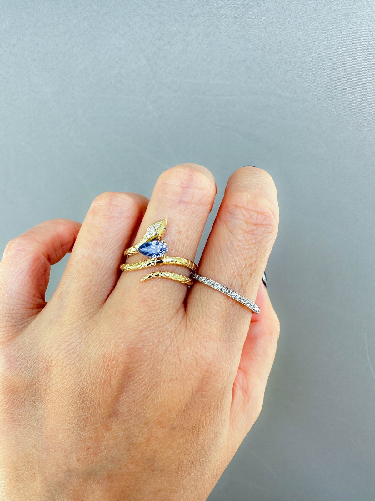 Lavender Purple Bi-Color Sapphire Snake Ring Set with Diamond Band 14K Gold R6664 Aurora Designer