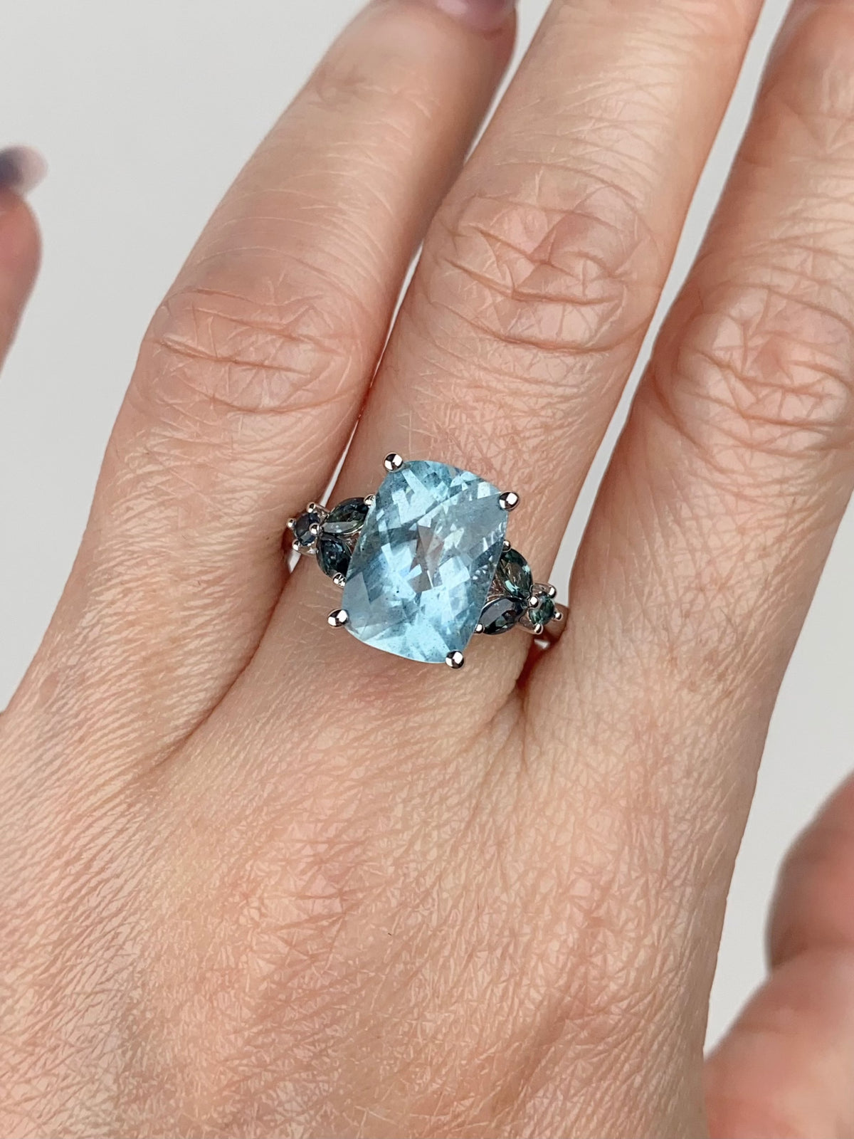 3.82ct Moss Aquamarine with Montana Sapphire Leafy Sides Right Hand Ring 9K White Gold R6673 Aurora Designer