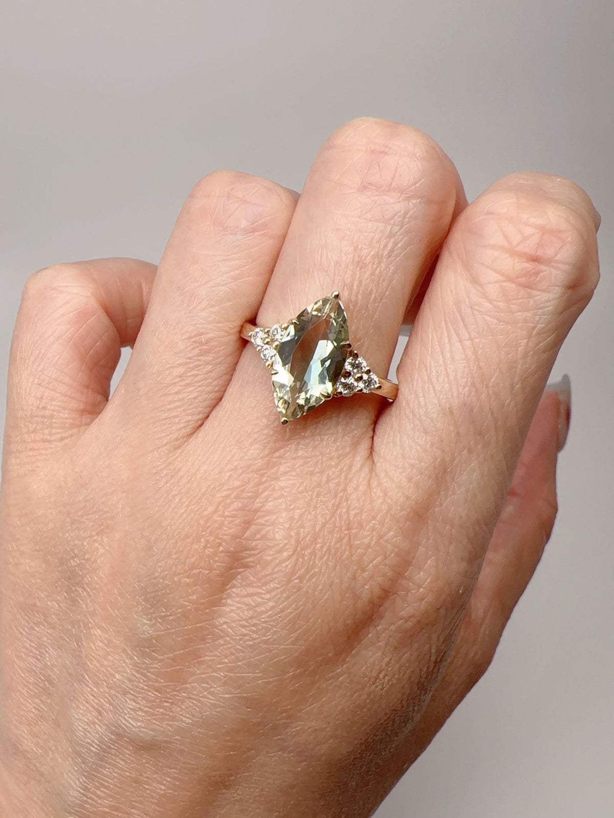 2.23ct Bi-Color Oregon Sunstone Engagement Ring 14K Gold with Trio Stone Sides R6687 Aurora Designer