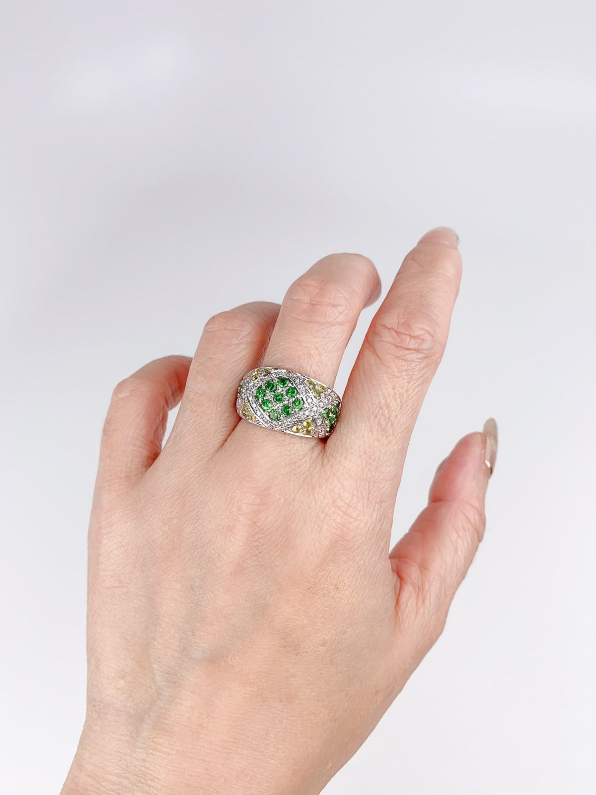 18K White Gold Wide Band Micro Pave Green Garnet and Diamond Ring 8g Tsavorite Grossular R6710 Aurora Designer