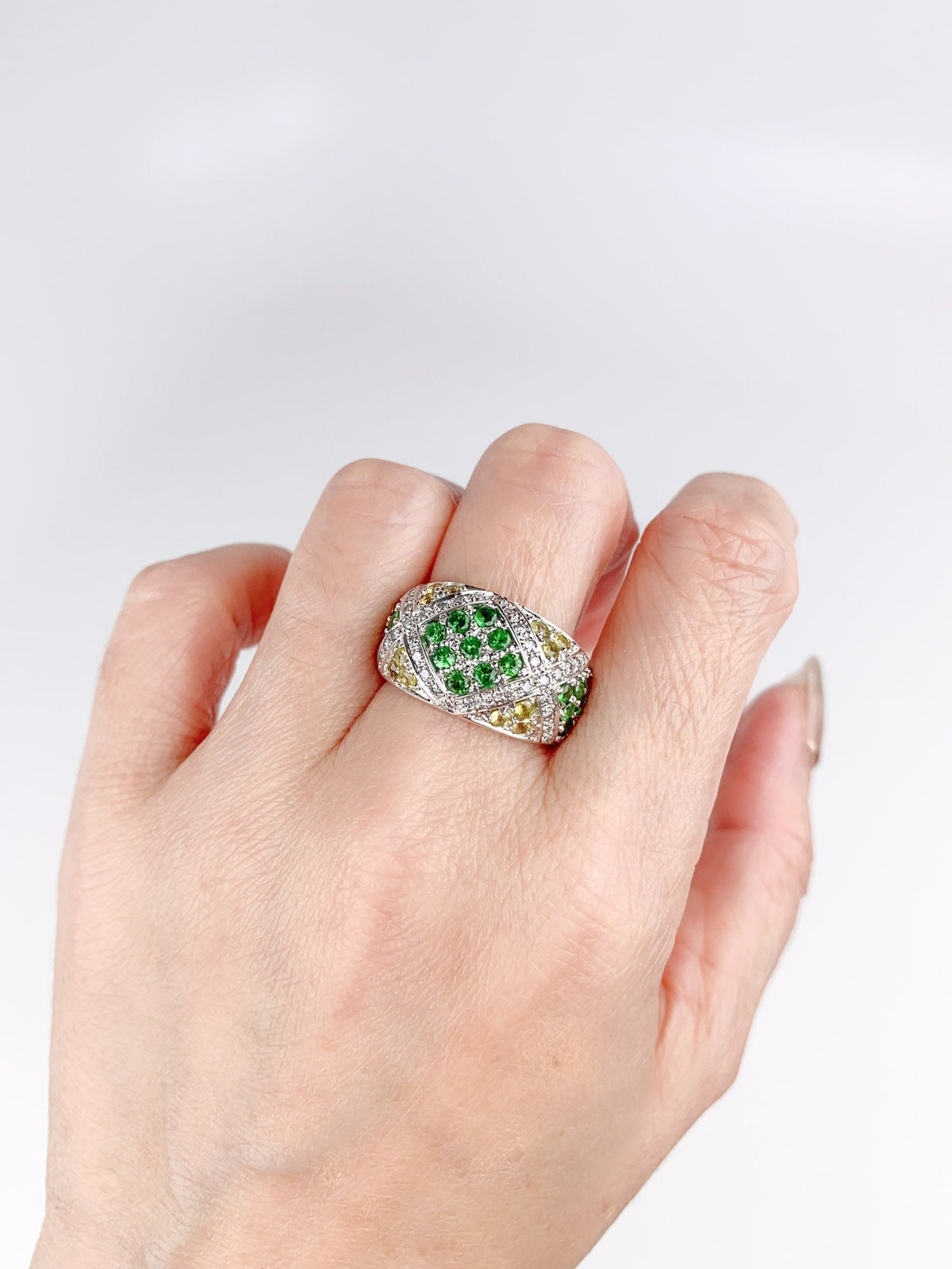 18K White Gold Wide Band Micro Pave Green Garnet and Diamond Ring 8g Tsavorite Grossular R6710 Aurora Designer