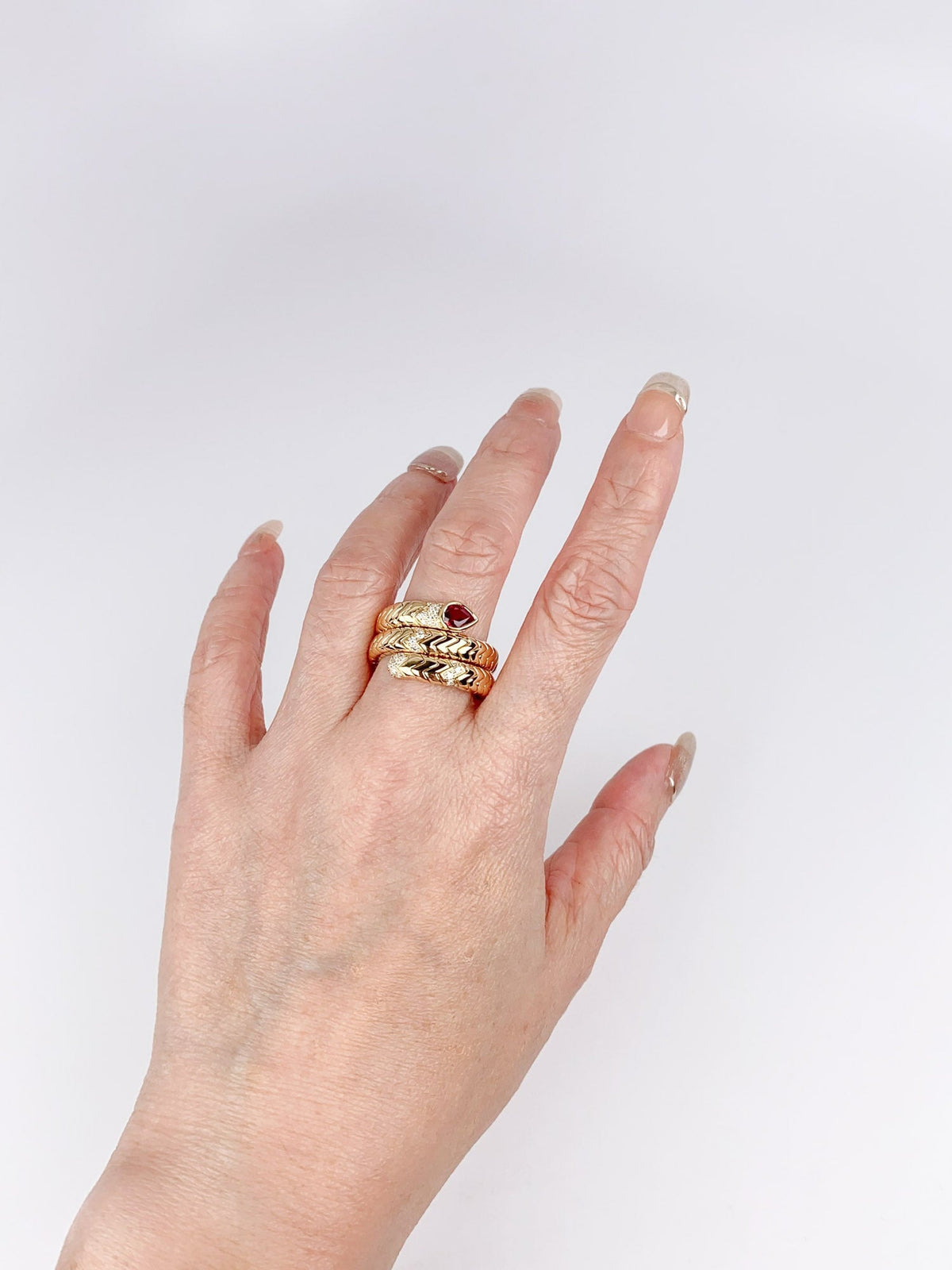 18K Gold Tubogas Snake Coil Ring with Ruby Head and Diamond Accent 13g Designer Jewelry Flexible Serpente Serpent Cool Wide Band R6711 Aurora Designer
