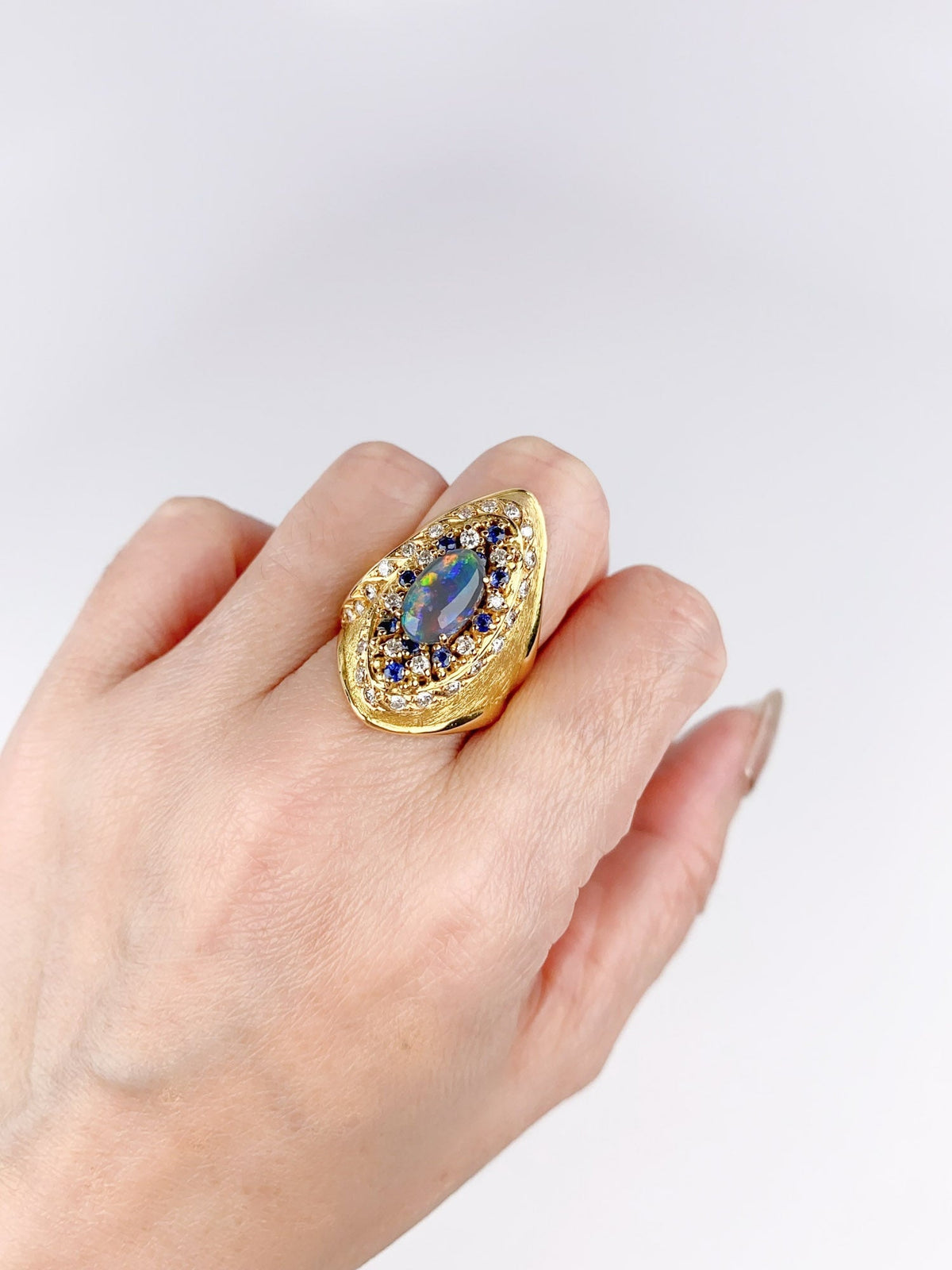 18K Gold Statement Australian Black Opal Ring Yuzo Kiriyama Japanese Designer Sapphire Diamond Accent R6713 Aurora Designer