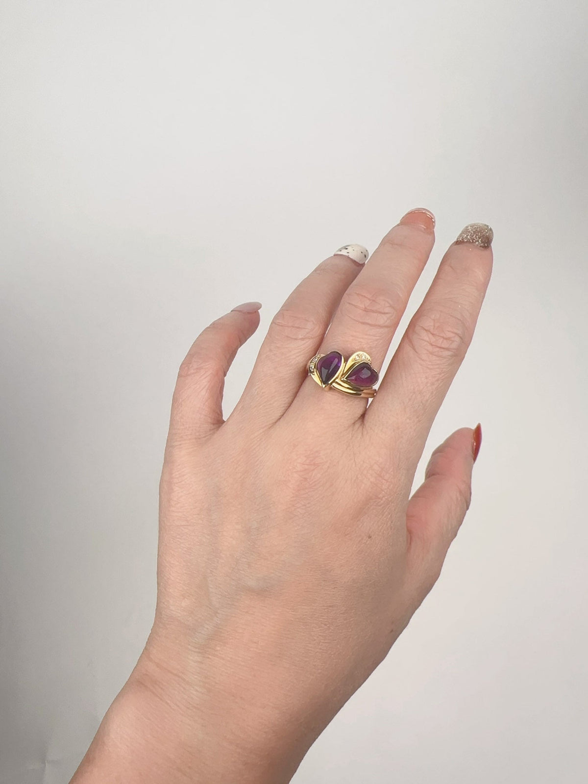 18K Gold Double Heart Ring Amethyst Cabochon and Diamond R6743 Aurora Designer