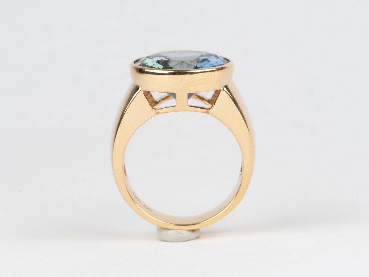 10.48ct GIA-Certified Unheated Sapphire on Wide Band Ring 18K Gold R6766 Aurora Designer