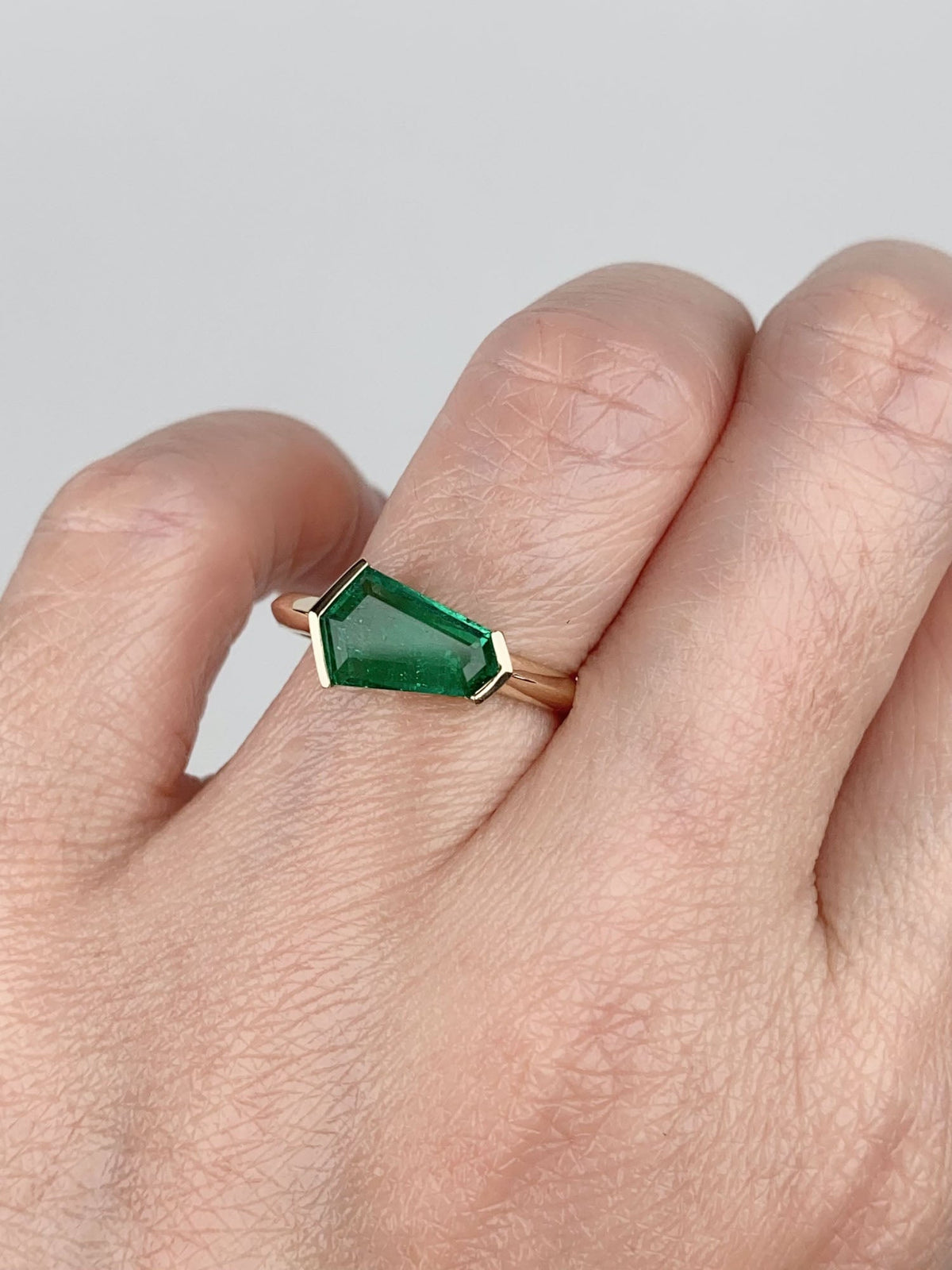 1.14ct Hexagon-Shape Emerald Sideways Set Engagement Ring 14K Gold R6771 Aurora Designer