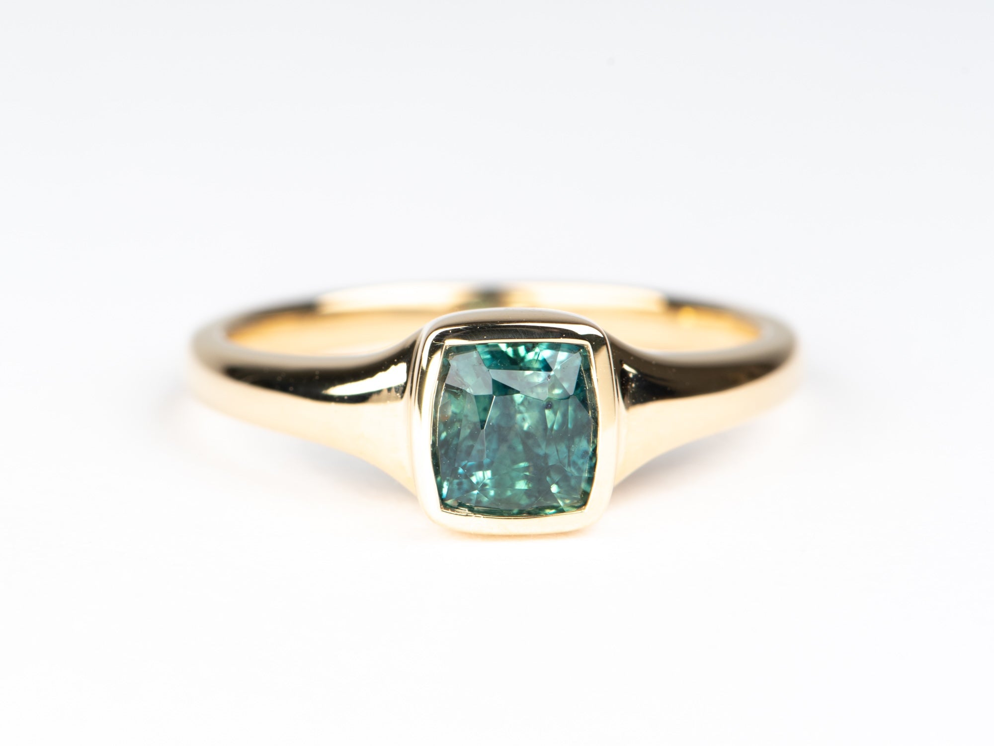 1.67ct Montana Sapphire Bezel Set Signet Engagement Ring 14K Gold R6783