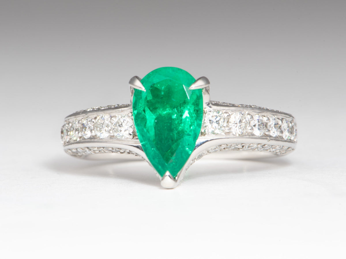 Certified High Quality 1.62ct Colombian Emerald Ring with Diamond Pave Band Platinum 7.87g R6809 Aurora Designer