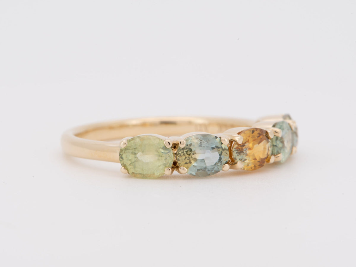 14K Gold Wedding Band Ring with Rare Fancy Color Montana Sapphire Bi-Color Earth-Mined Hard to Find Special Colors R6824