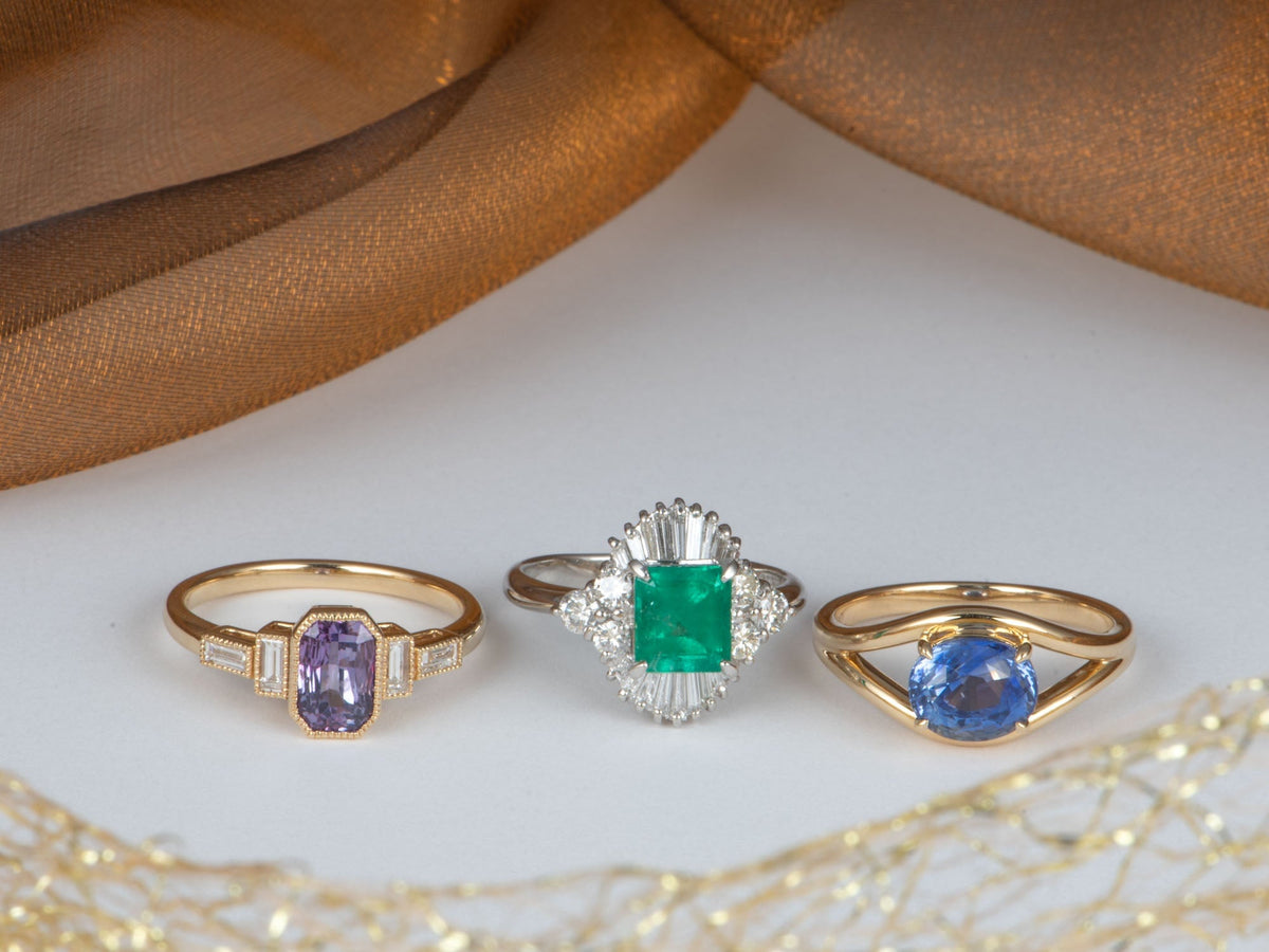 14K Gold 1.86ct Sapphire and Baguette Diamond Sides Engagement Ring Rare Violet Lavender Color Natural Earth-Mined Gemstone R6825 Aurora Designer