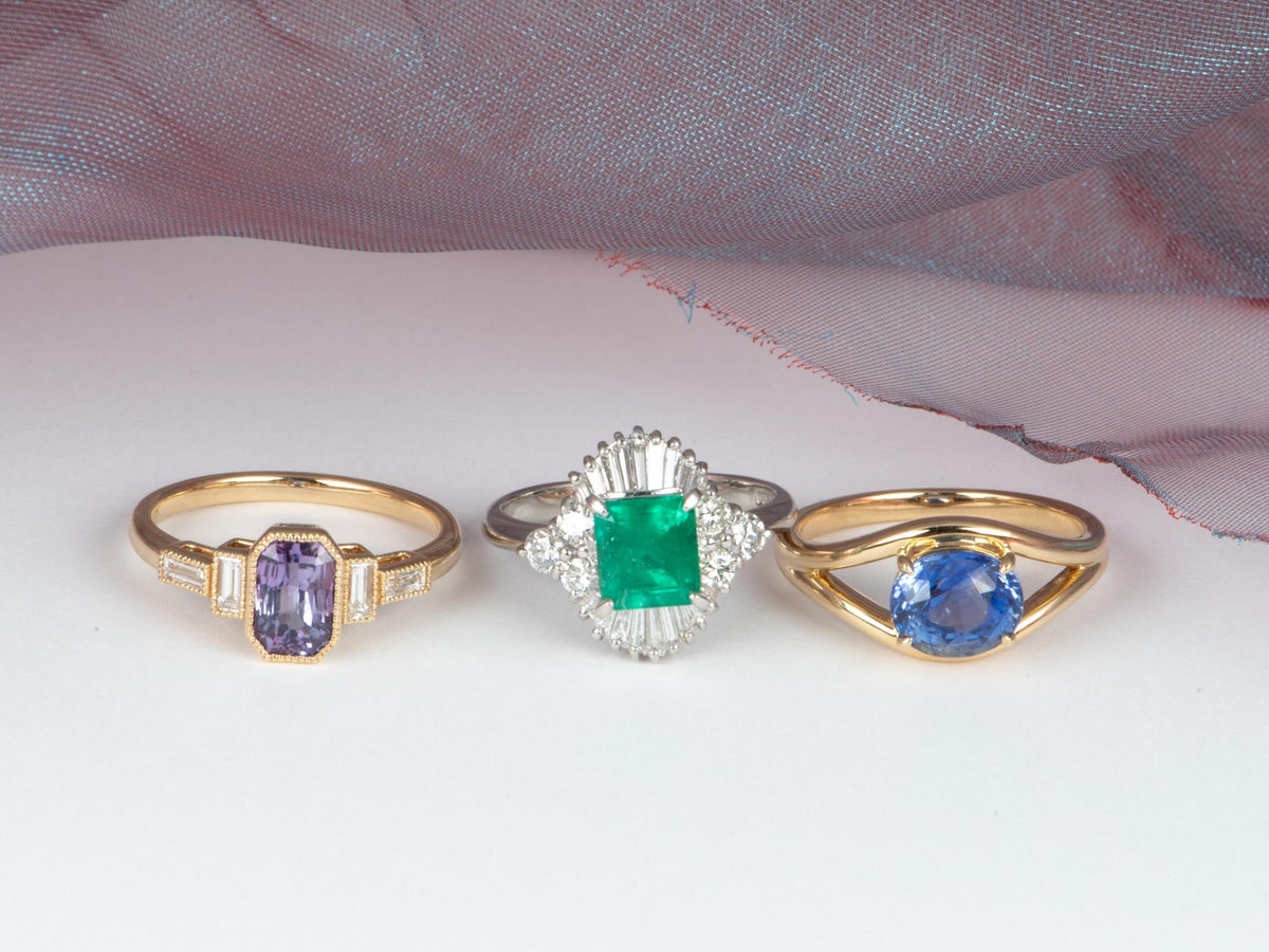 14K Gold 1.86ct Sapphire and Baguette Diamond Sides Engagement Ring Rare Violet Lavender Color Natural Earth-Mined Gemstone R6825 Aurora Designer
