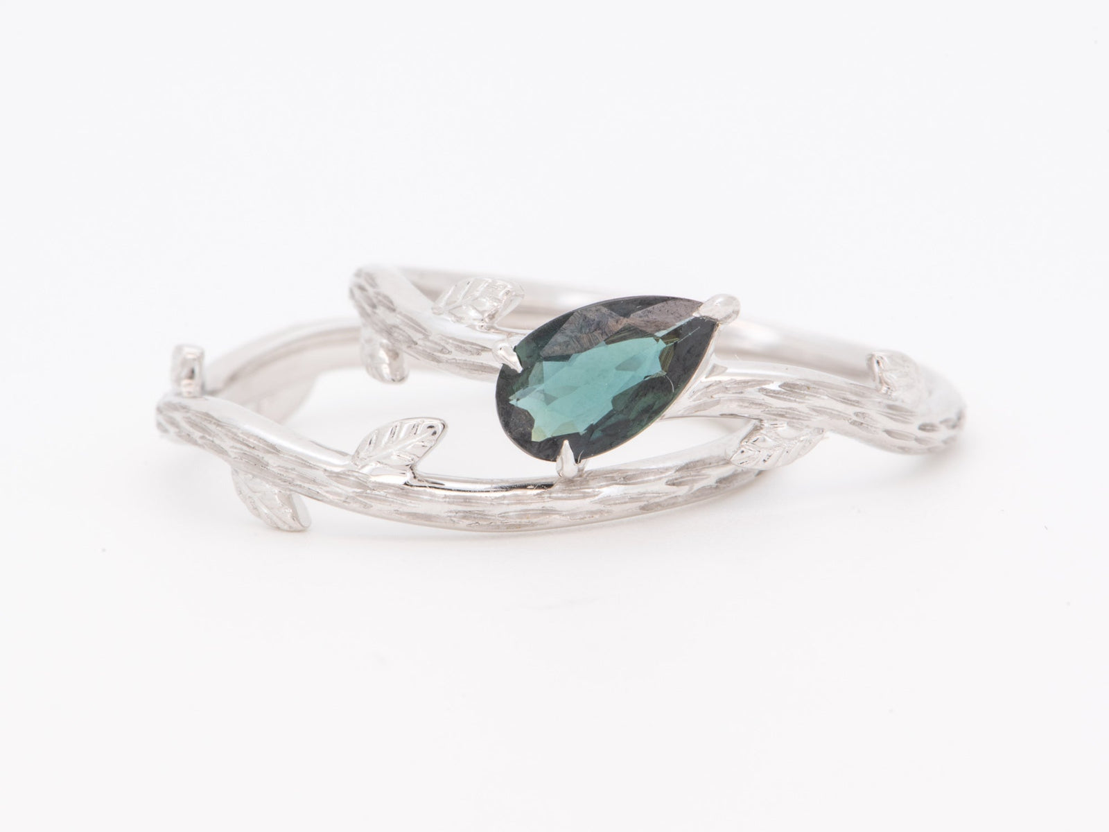 14K White Gold Teal Blue Nigerian Sapphire Engagement Ring Set with Wedding Band Textured Leaf Leaves Design Nature Inspired R6838 Aurora Designer