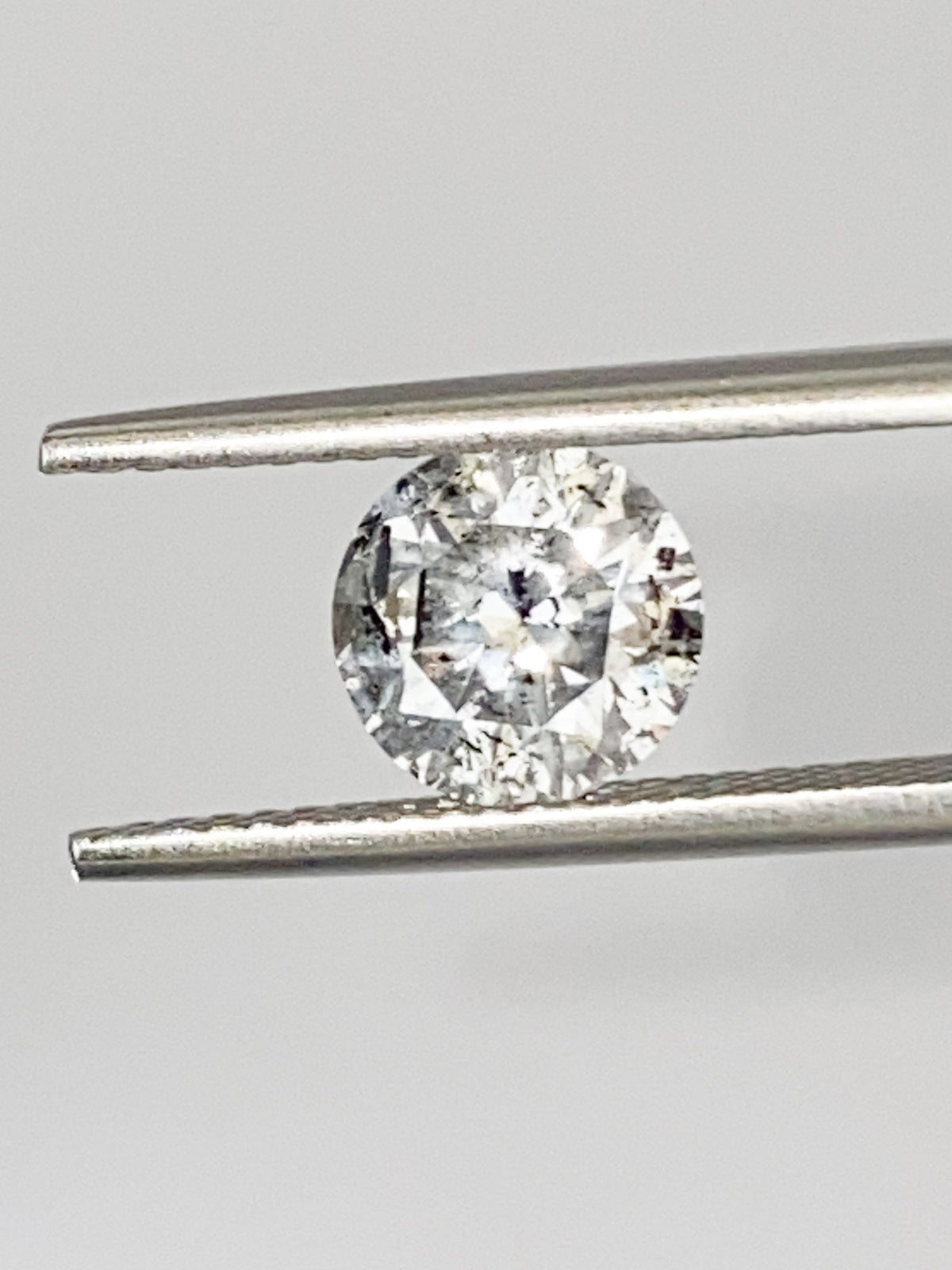 1.92ct Round Shape Salt and Pepper Diamond, 7.6*5.1mm RBC59 Aurora Designer