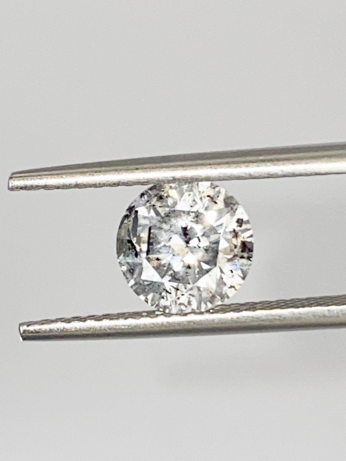 1.92ct Round Shape Salt and Pepper Diamond, 7.6*5.1mm RBC59 Aurora Designer