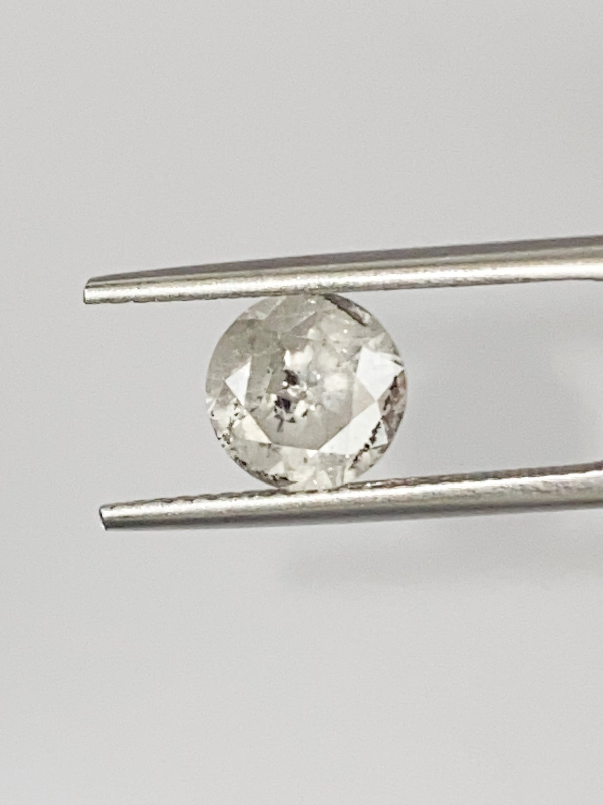 2.19ct Round Shape Salt and Pepper Diamond, 7.7*5.4mm RBC64 Aurora Designer