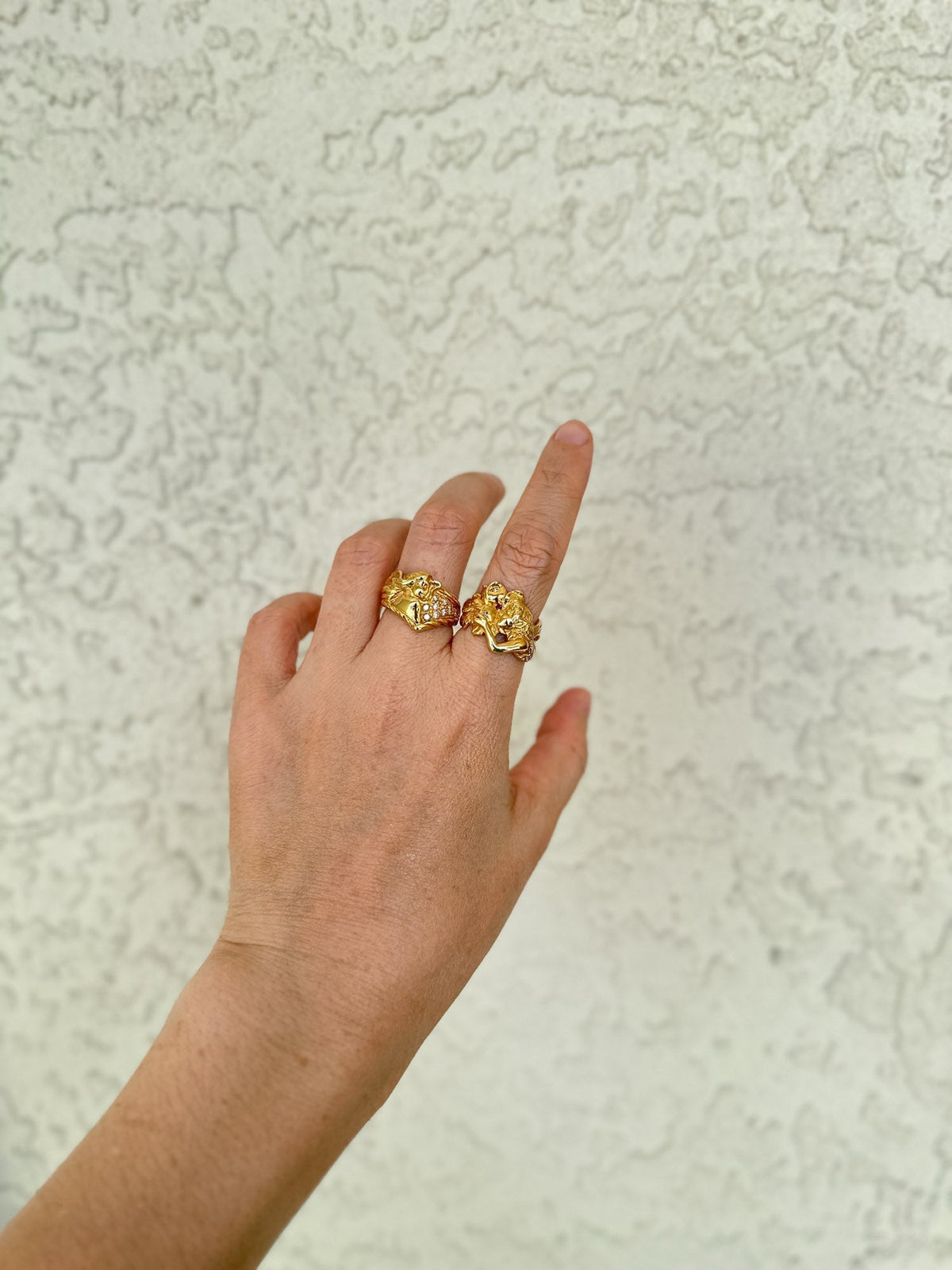 18K Gold Fairy Flowing Hair Woman Ring V1103 Aurora Designer