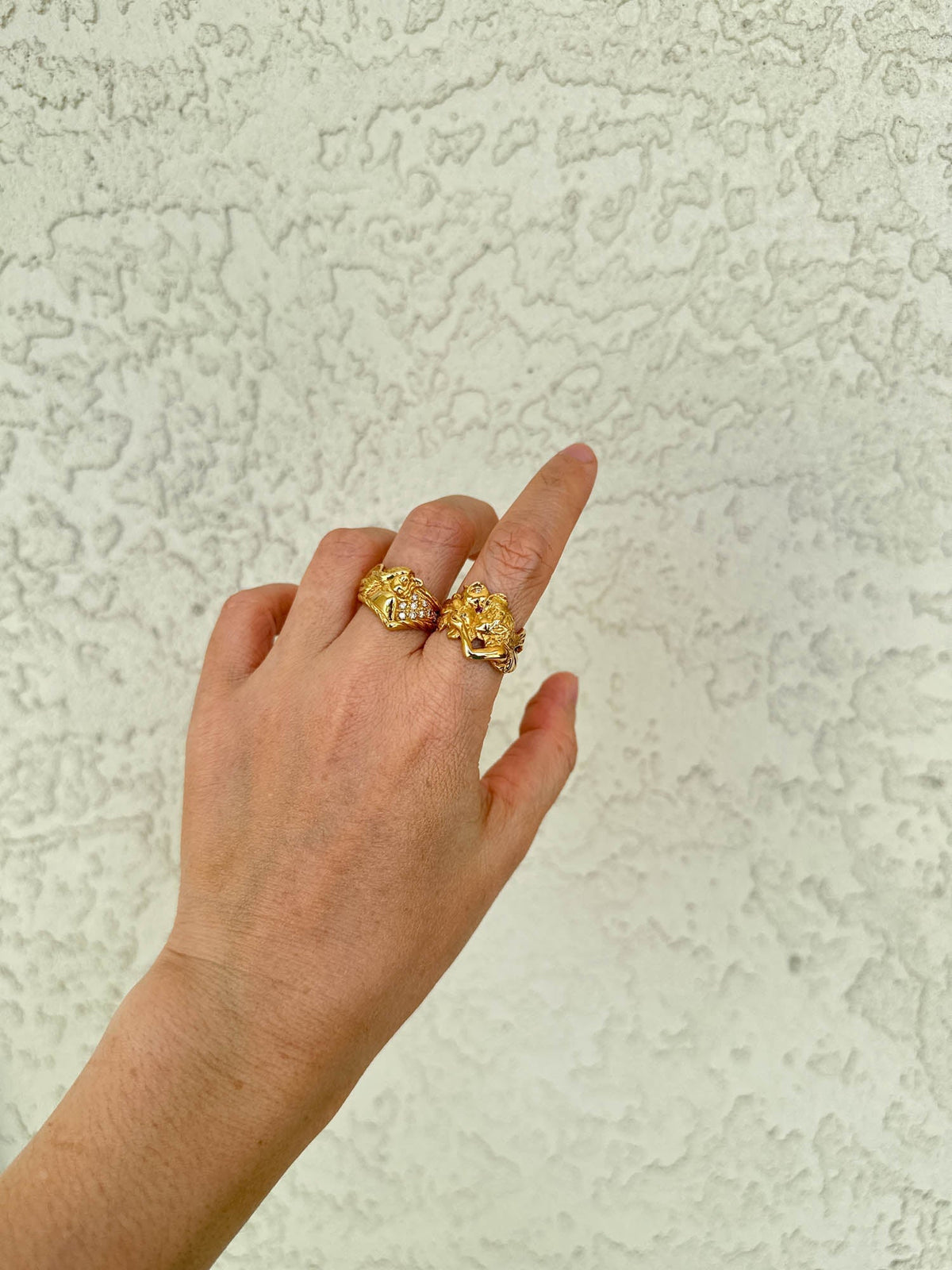 18K Gold Flowing Hair Mermaid with Diamond Ring V1108 Aurora Designer