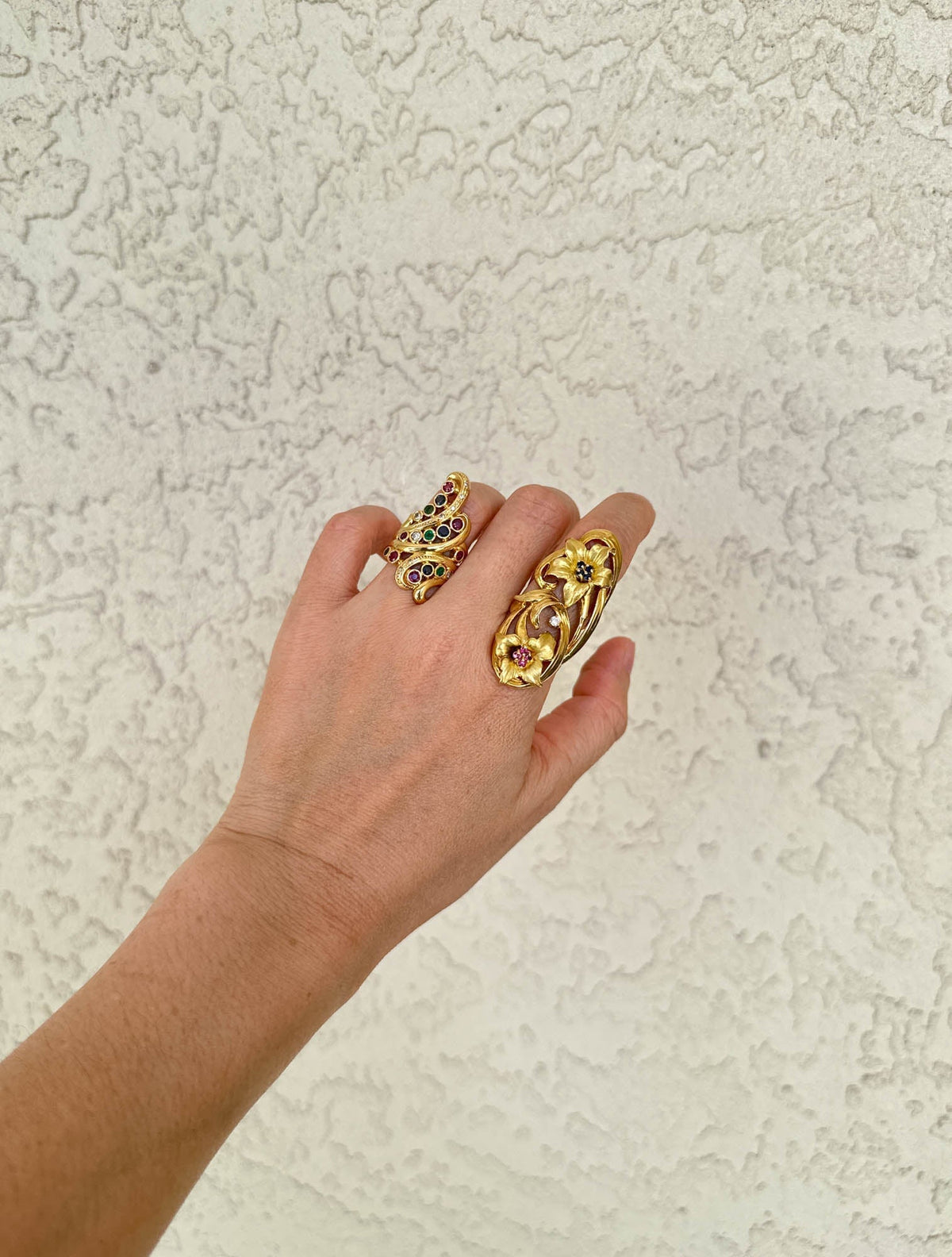 Elongated Floral Design Statement Ring 18K Gold 15.9g V1104 Aurora Designer