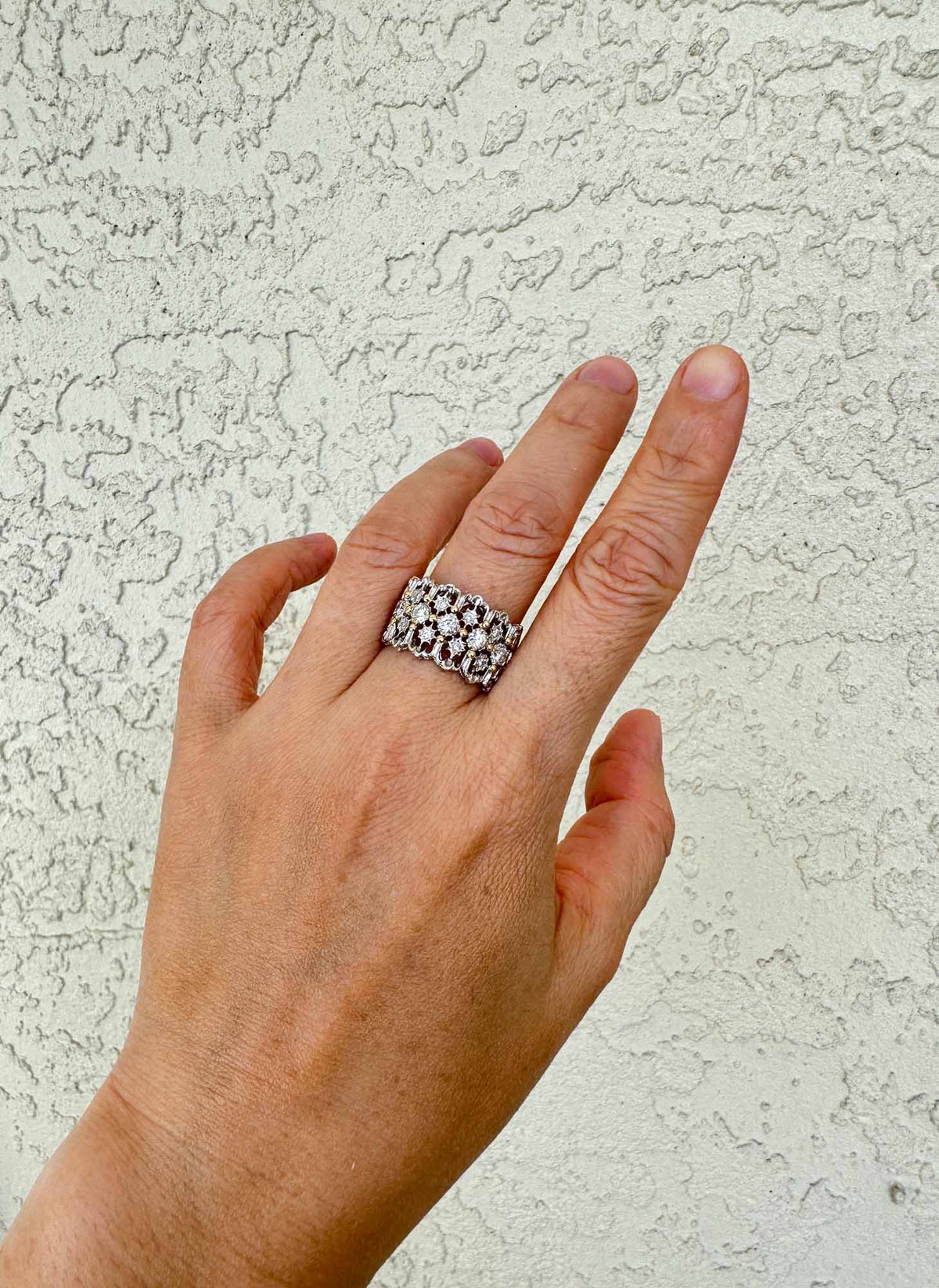 13mm Wide Band with Celestial Design Diamonds V1110 Aurora Designer