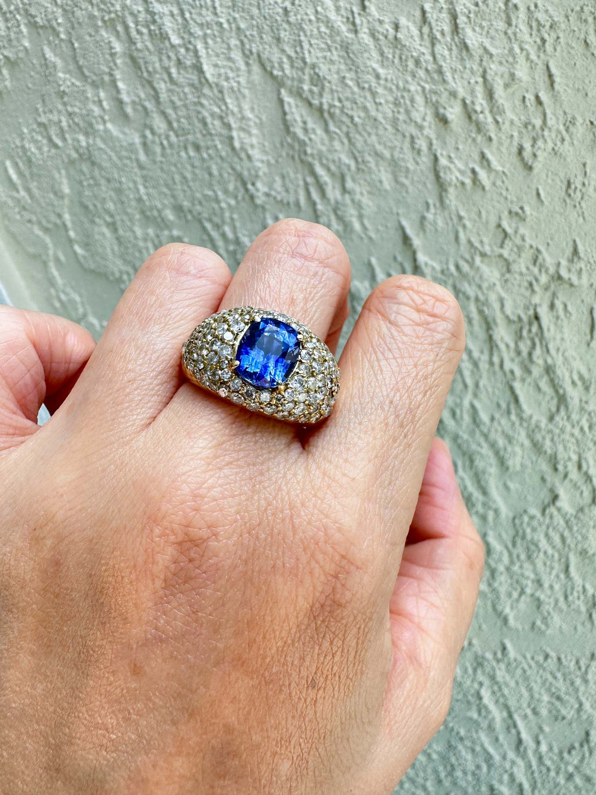 3.47ct Natural Unheated Sapphire Wide Band Ring with Diamond Pave 18K Gold V1114 Aurora Designer