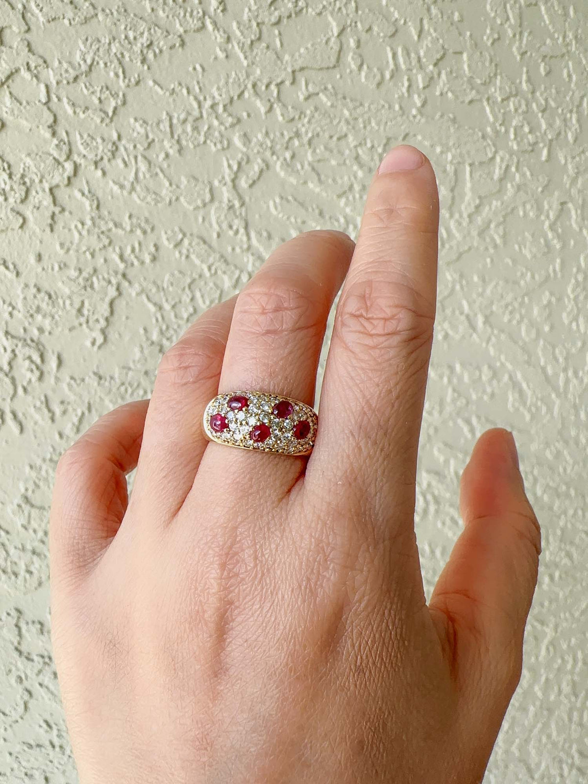 Wide Dome Band with Pave Diamond and Cabochon Ruby 18K Gold 6.6g V1117 Aurora Designer