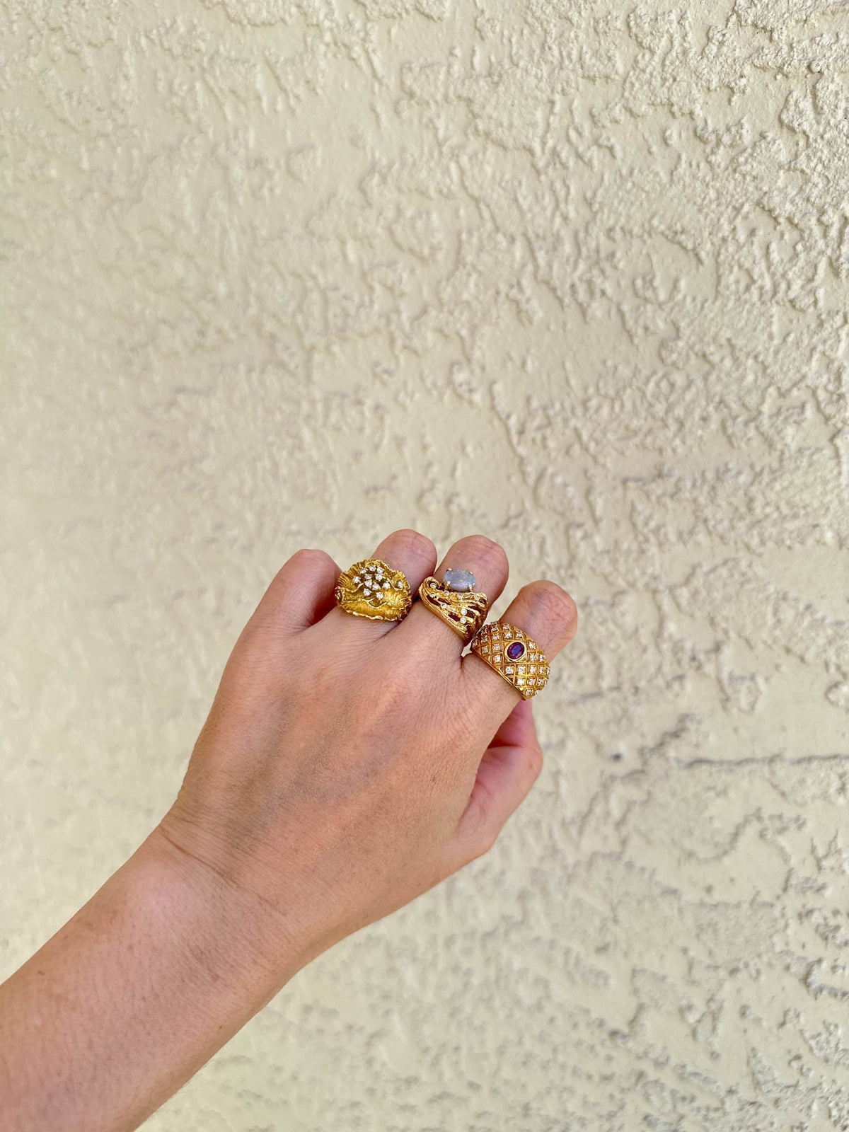 Solid Australian Opal Modernist Design 18K Gold Chunky Ring V1118 Aurora Designer