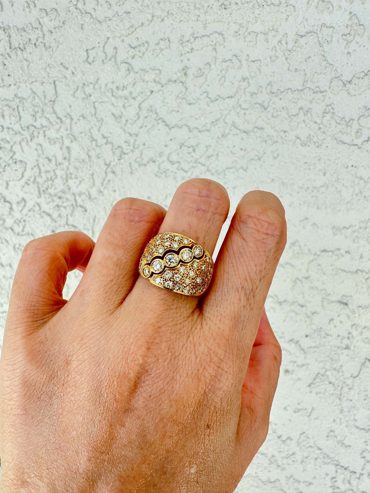 Diamond Wide Band 18K Gold 7.9g V1119 Aurora Designer