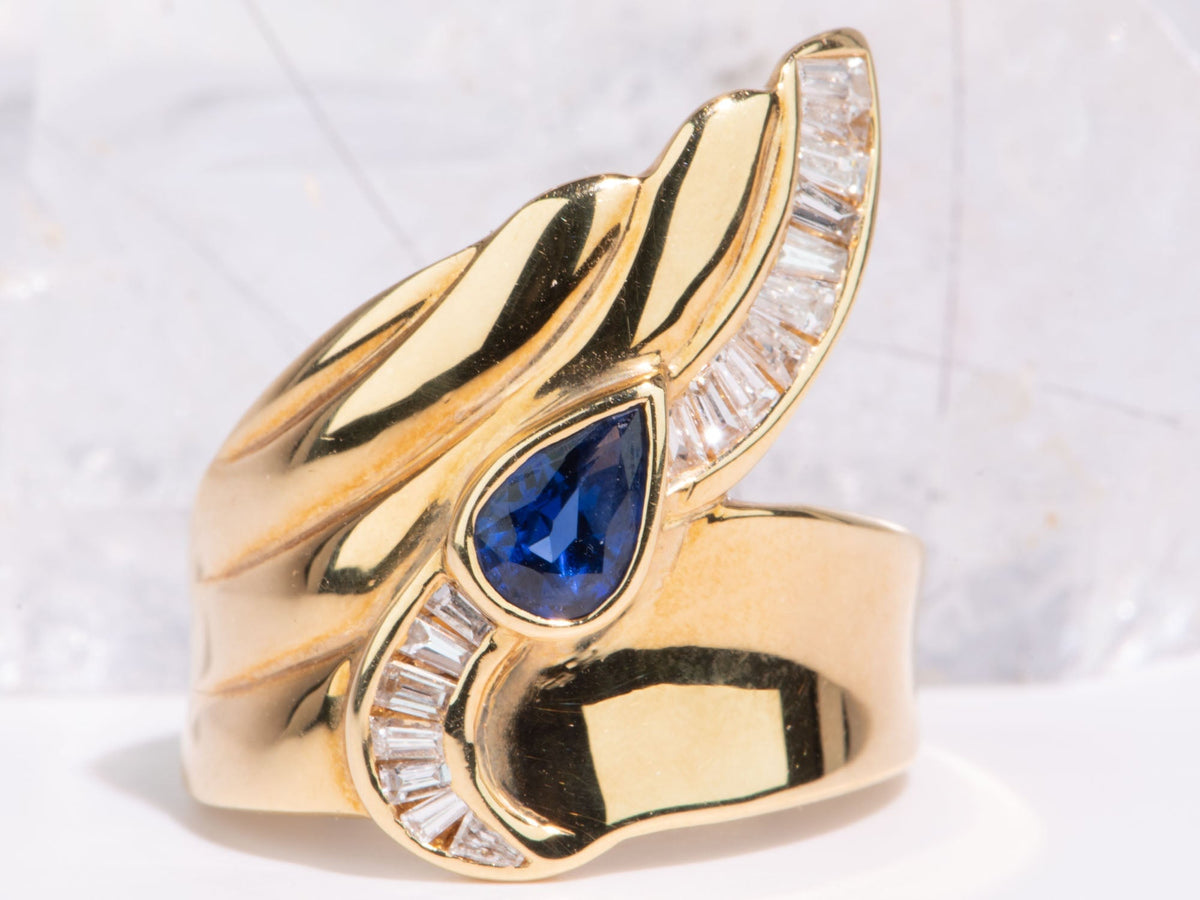 Wing Tip Ring with Blue Sapphire 18K Gold 10.7g V1123 Aurora Designer