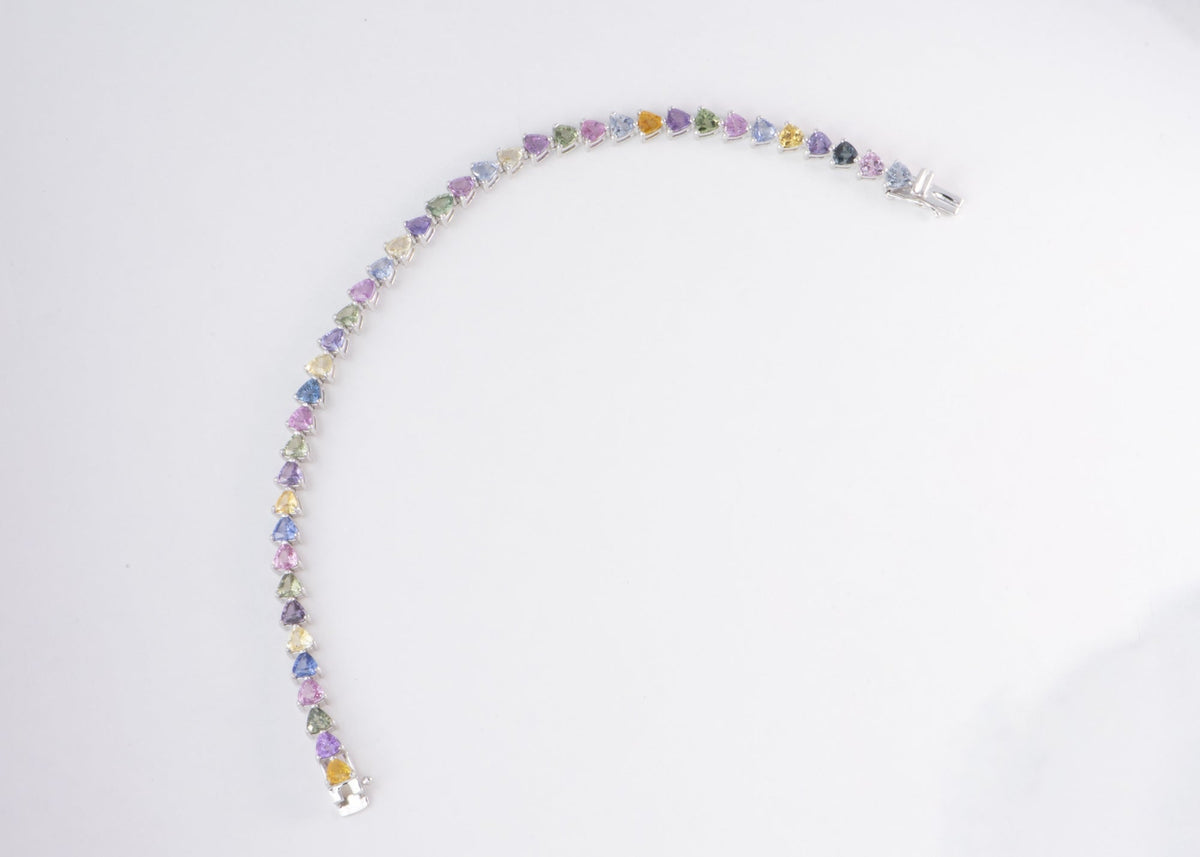 18K White Gold Mixed Sapphire Bracelet Rainbow Triangle Cut Stones 7 Inches 17ct 10.6g V1157 Aurora Designer