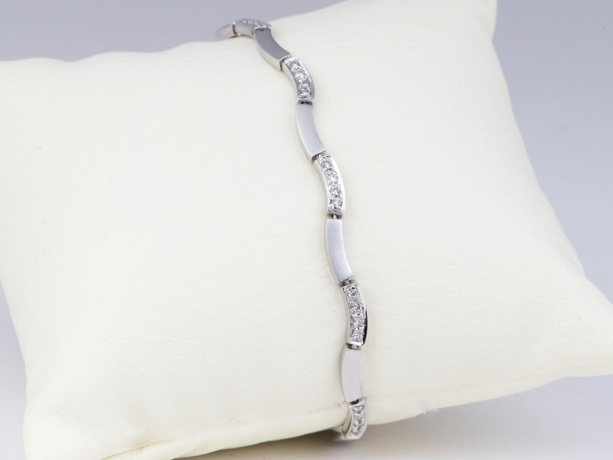 Platinum PT950 Bracelet with Diamonds 6.5" Matte Texture Modern Design Can Wear as Necklace V1186 Aurora Designer